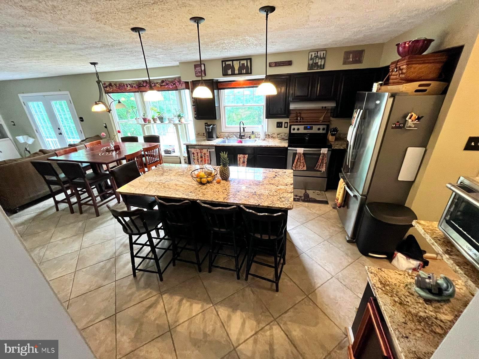 17 BISCAY COURT