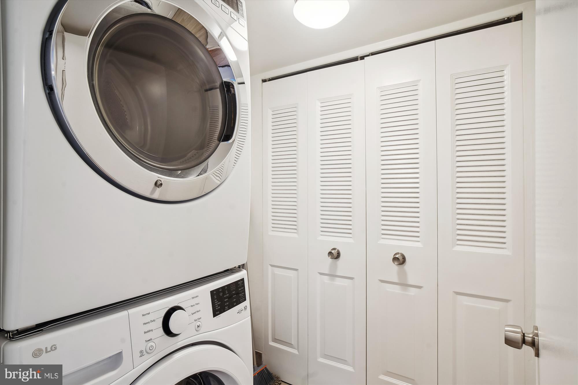 GEORGETOWN VILLAGE - Residential