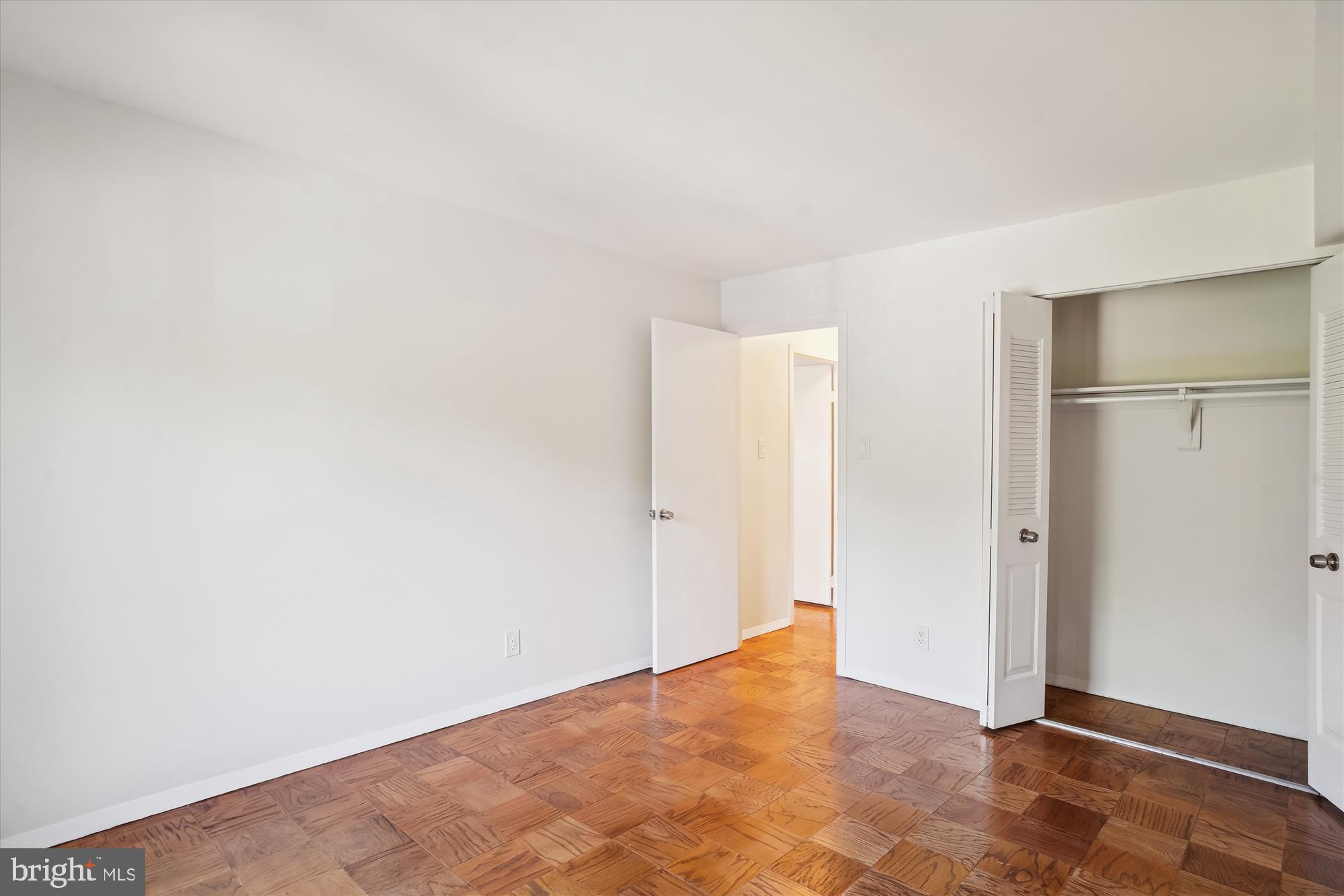 GEORGETOWN VILLAGE - Residential