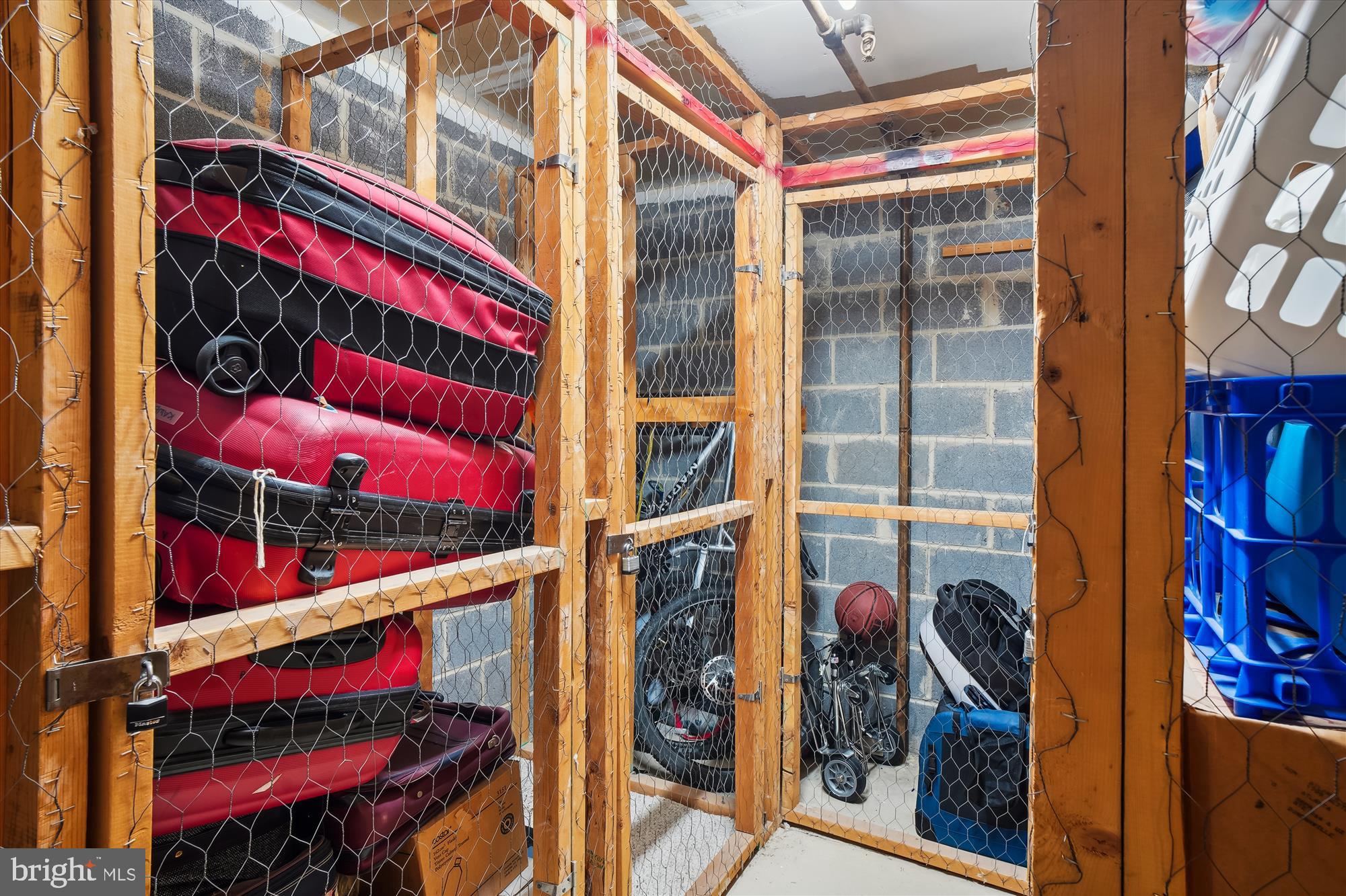 GEORGETOWN VILLAGE - Residential