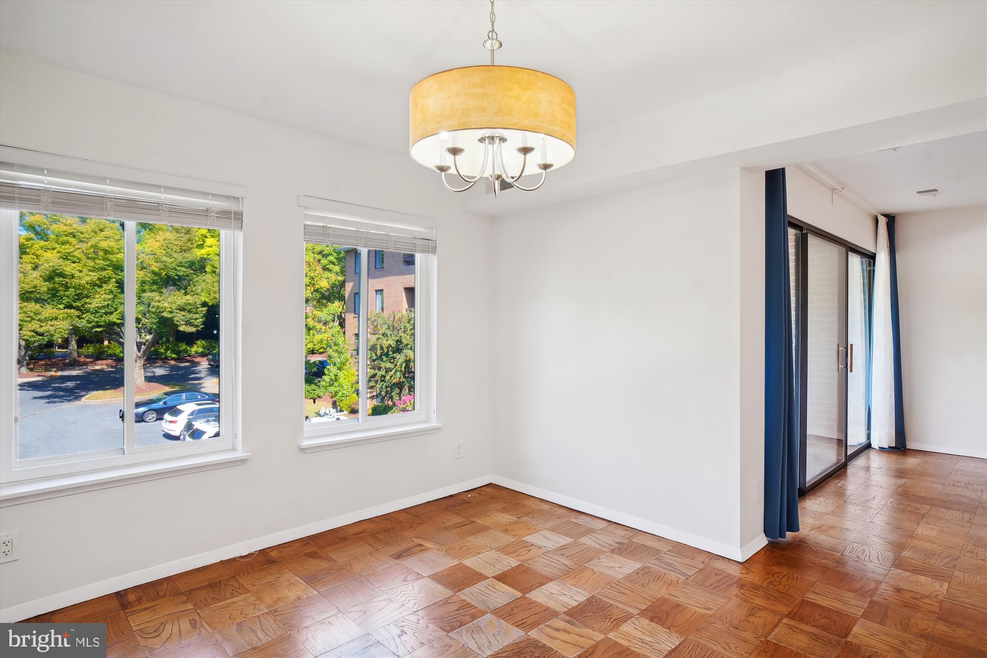 GEORGETOWN VILLAGE - Residential