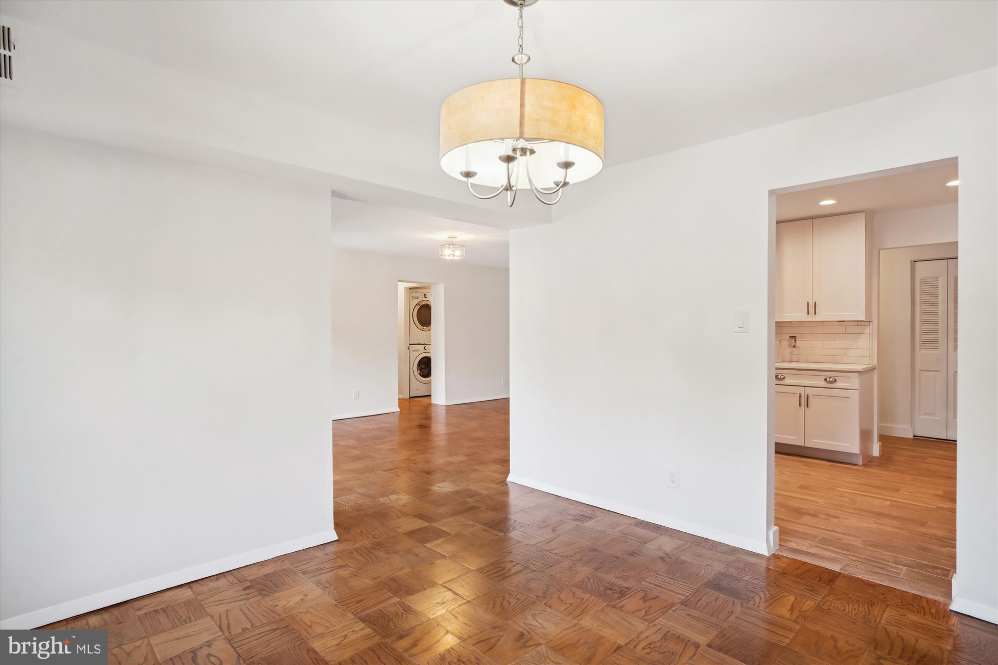 GEORGETOWN VILLAGE - Residential