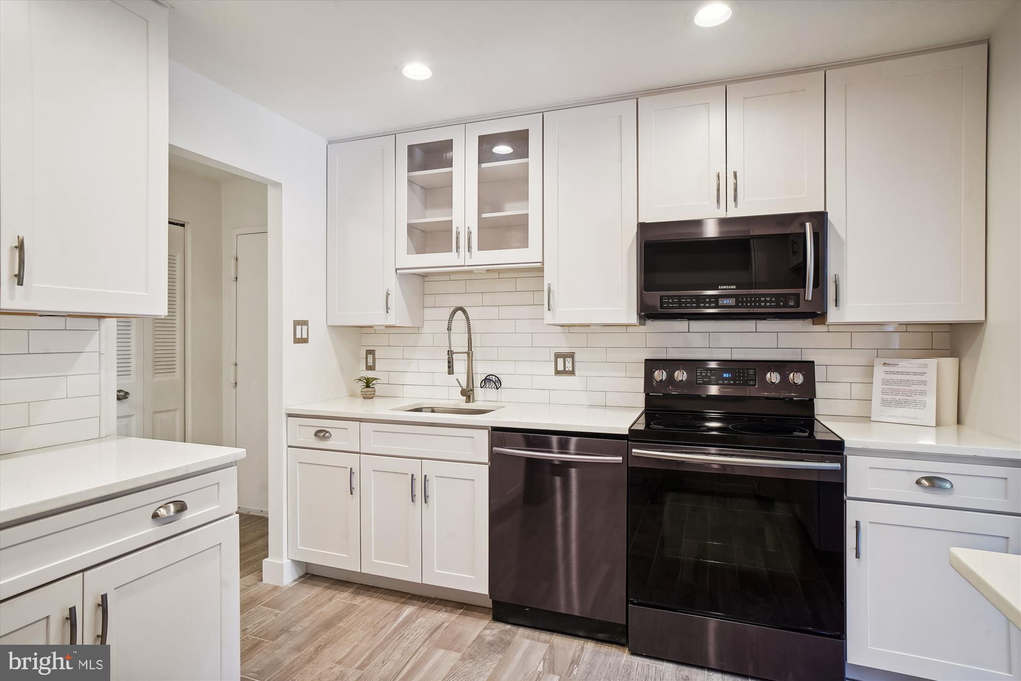 GEORGETOWN VILLAGE - Residential