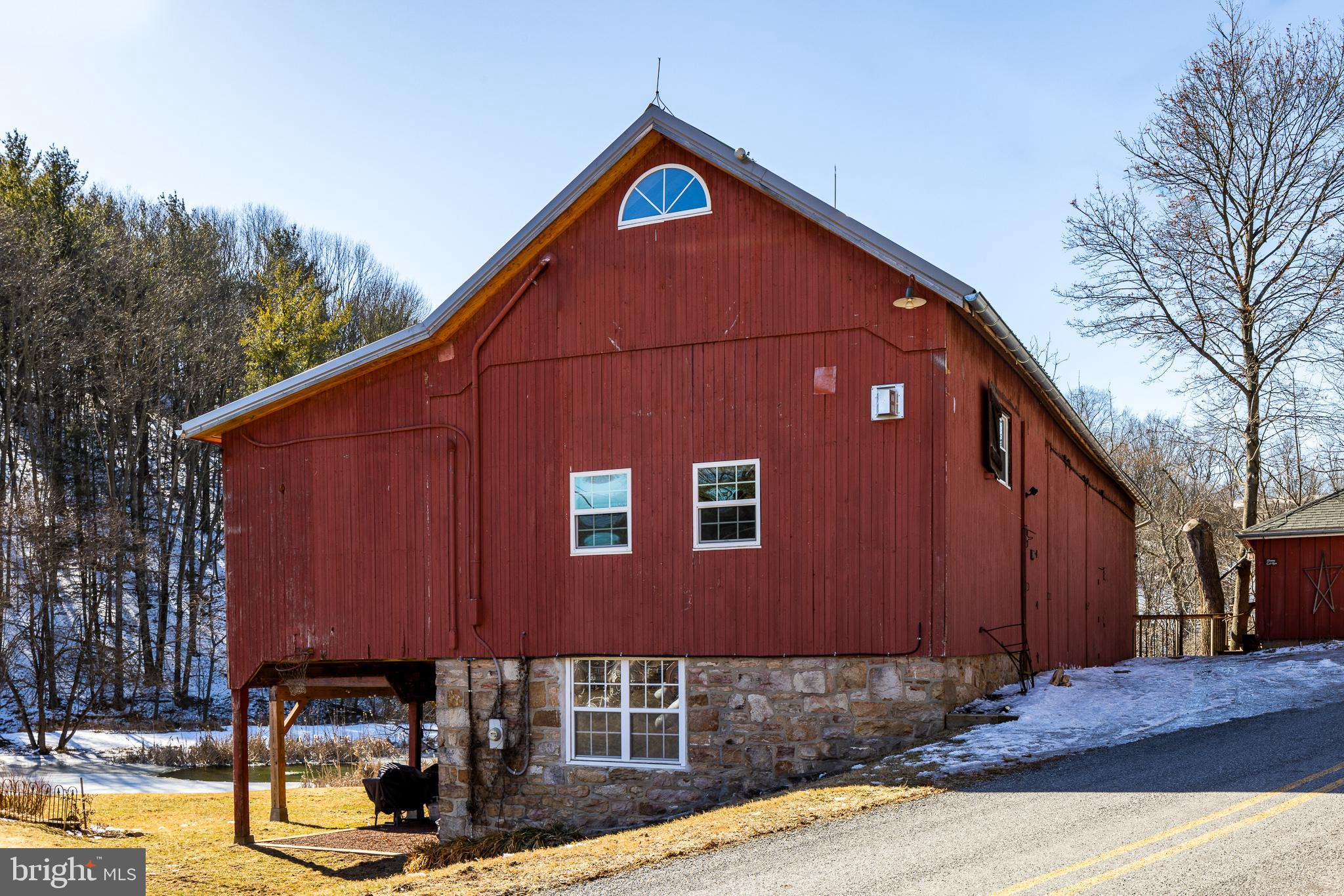 20 ACRE WOODS - Farm