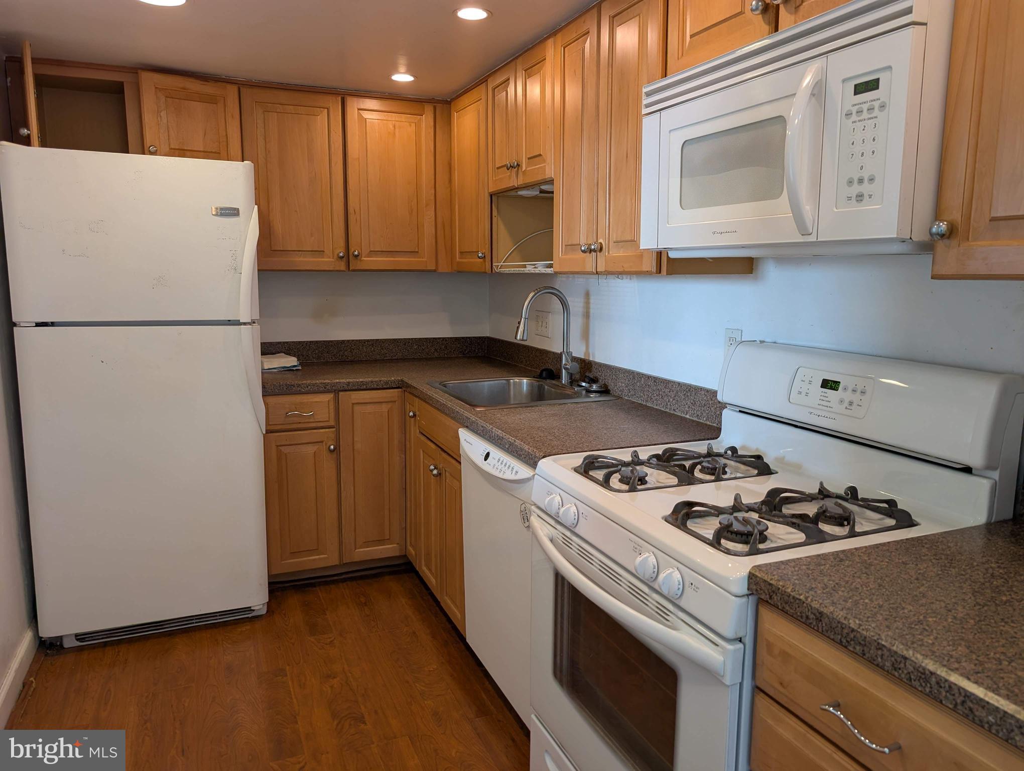 BEAVER HILL - Residential