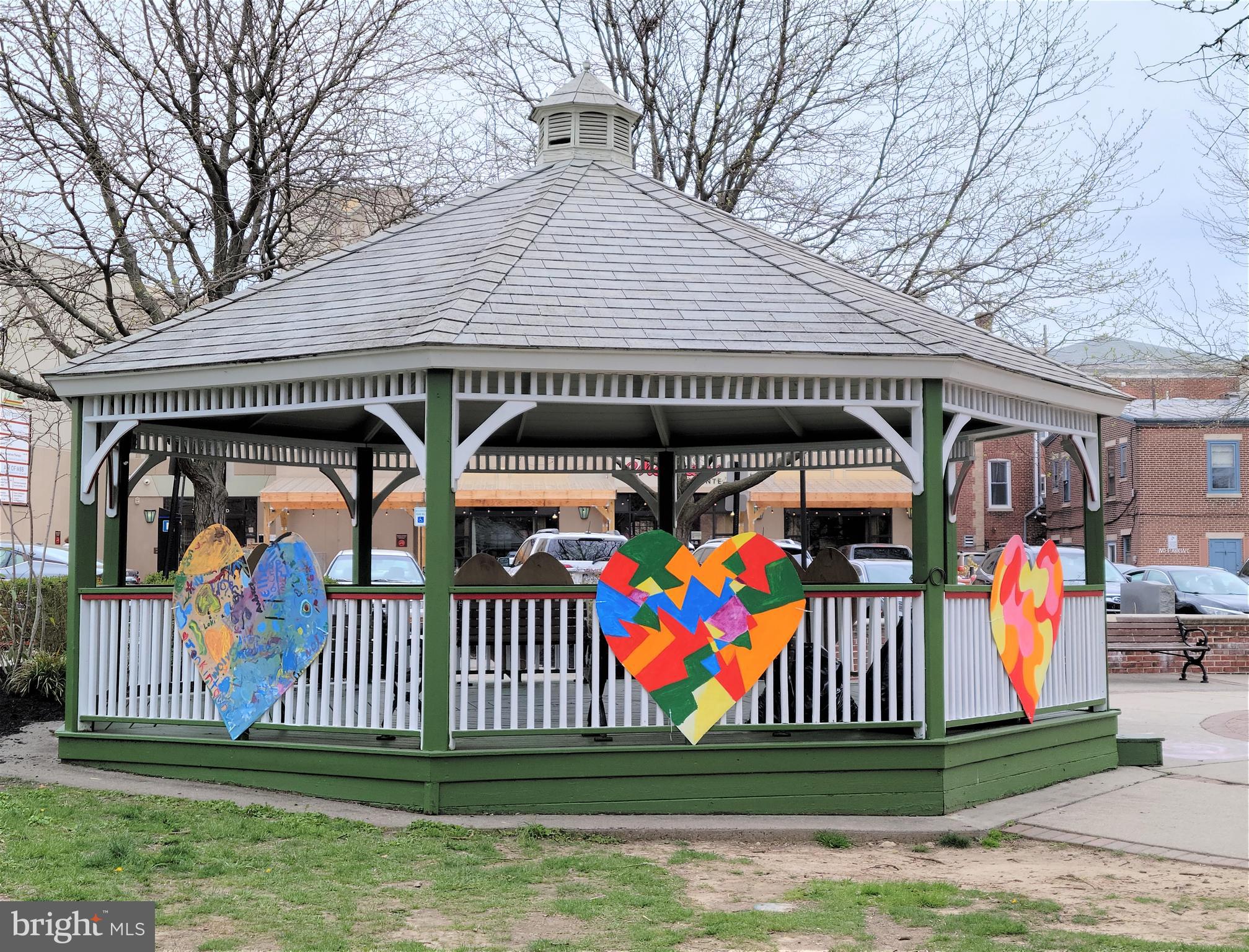 BEAVER HILL - Residential