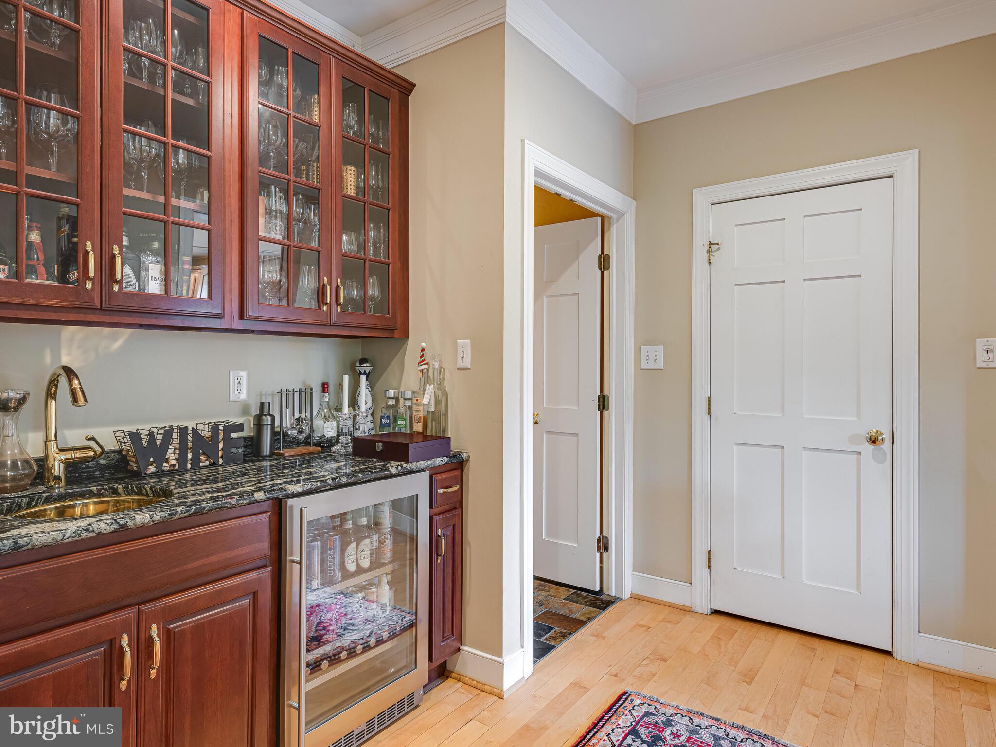 ROSSMORE - Residential