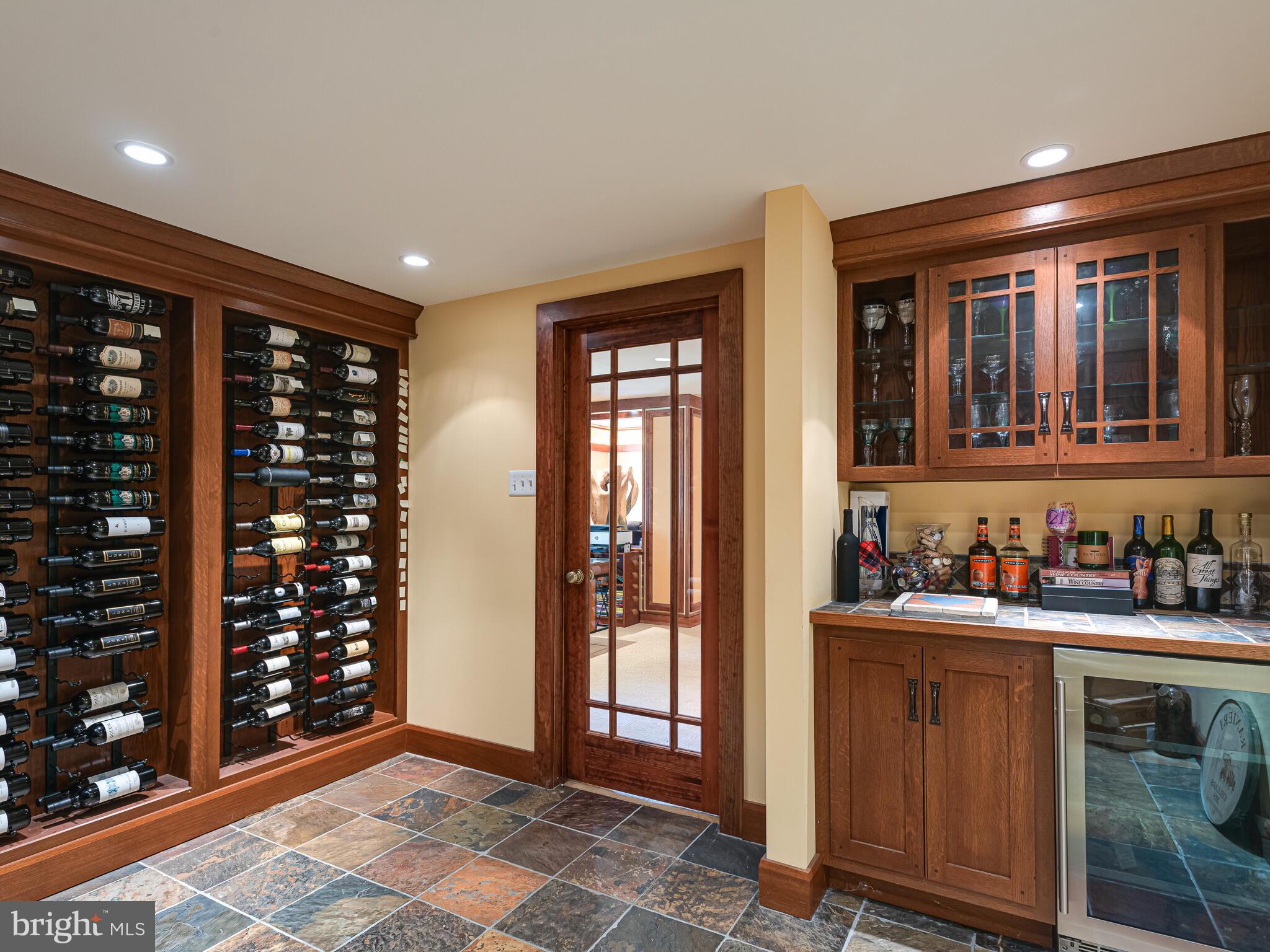 ROSSMORE - Residential