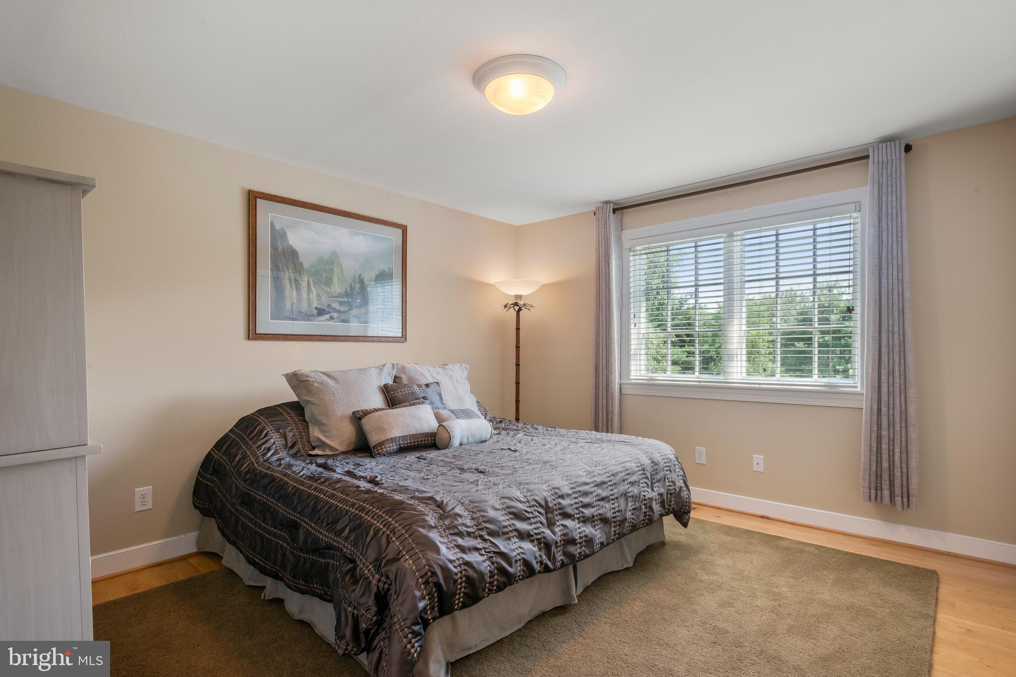 ROSSMORE - Residential