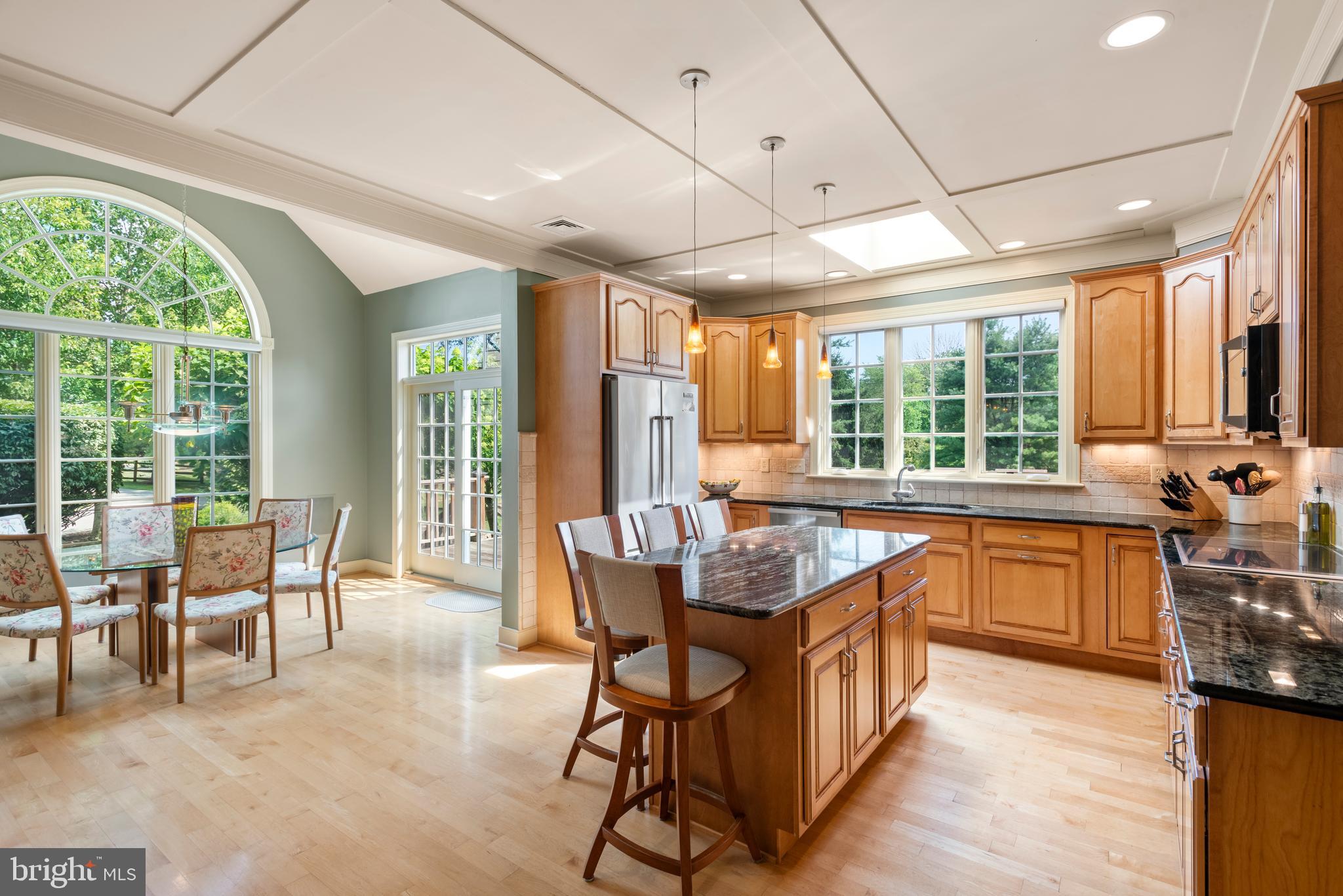 ROSSMORE - Residential