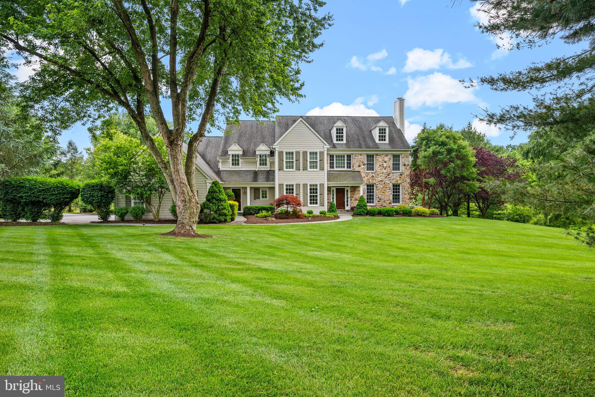 ROSSMORE - Residential