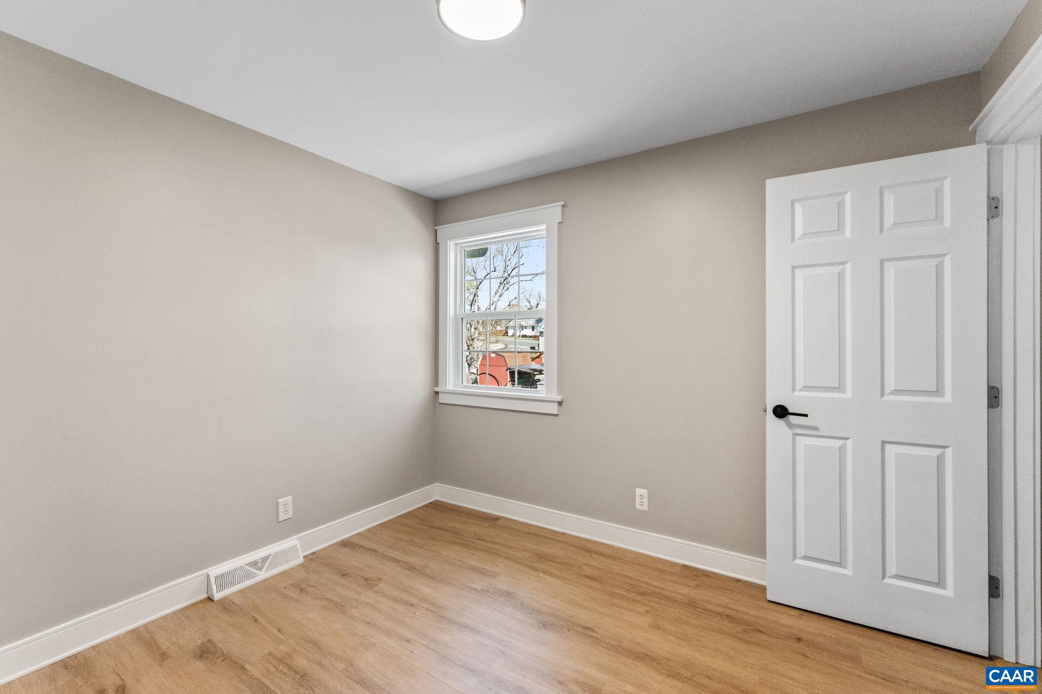 BELMONT - Residential