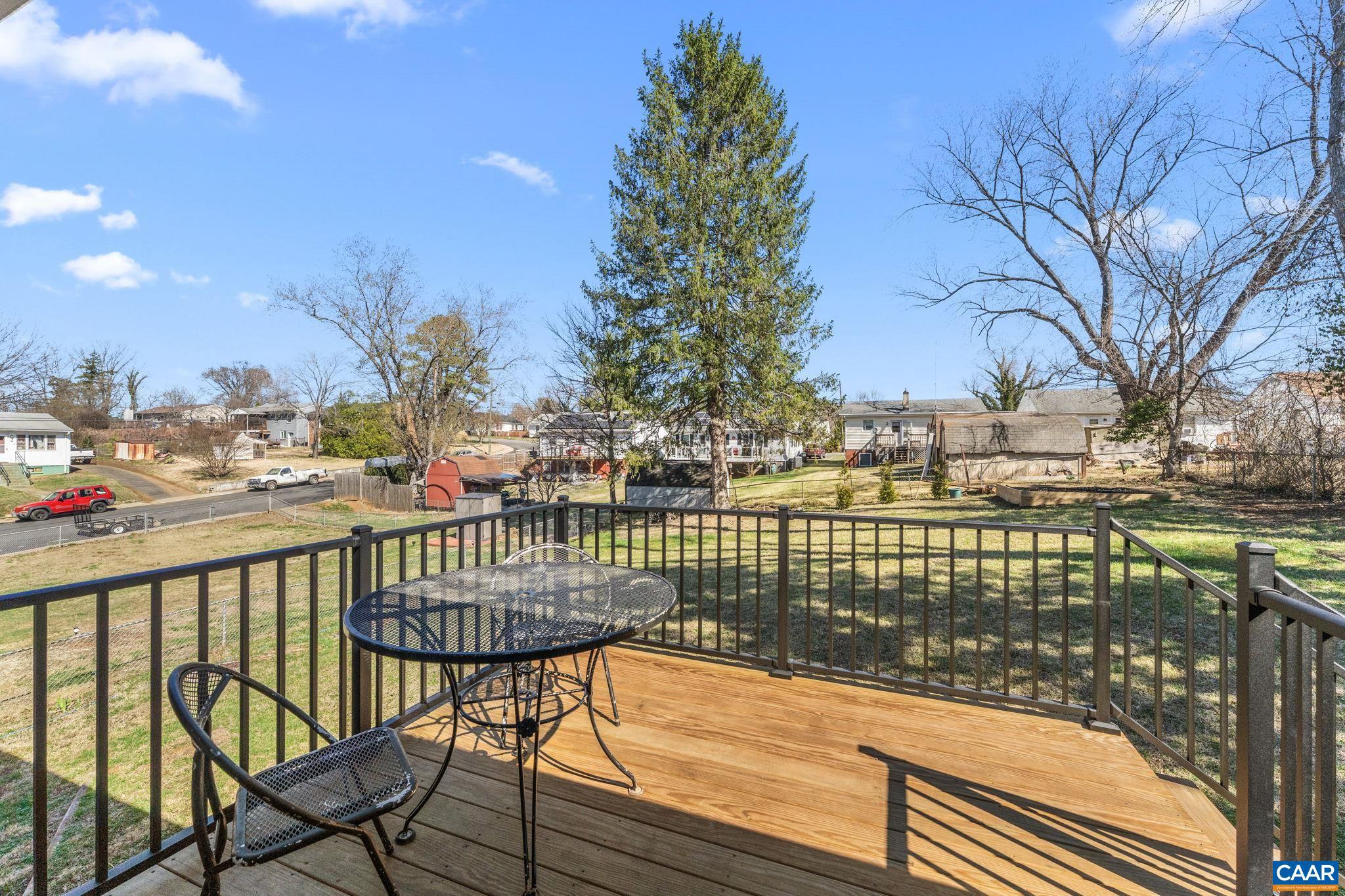 BELMONT - Residential