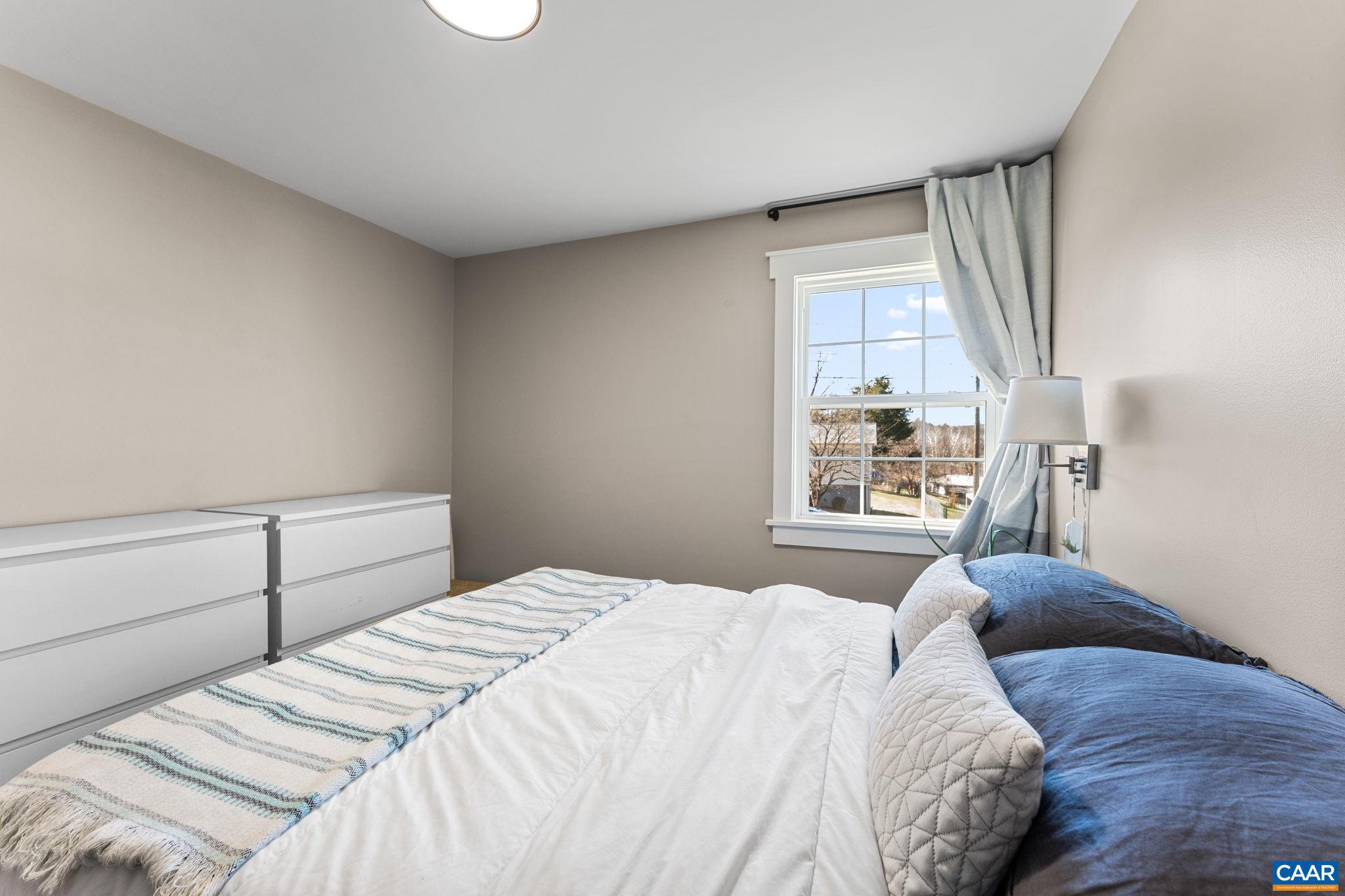 BELMONT - Residential