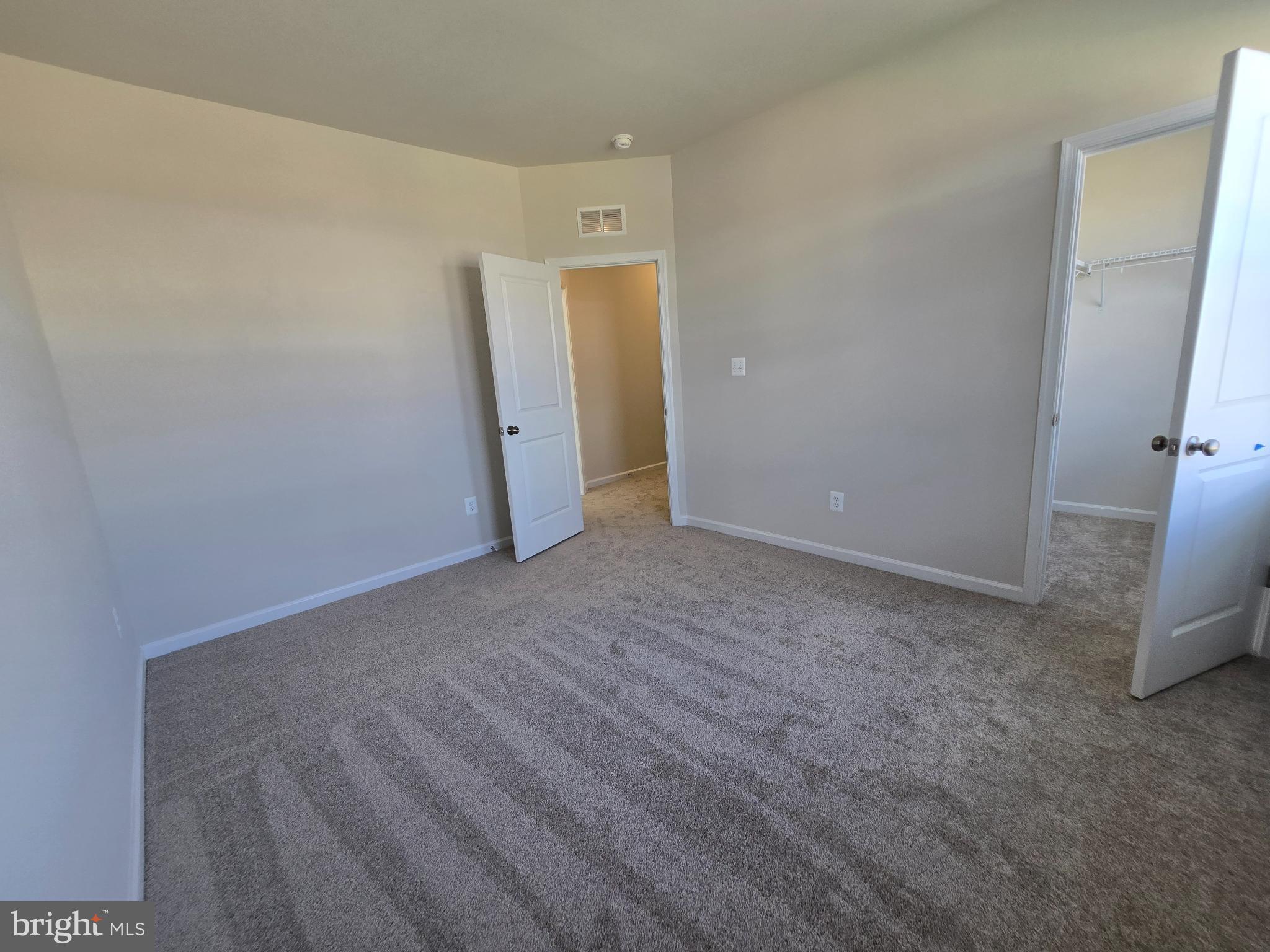 RED CLOVER MEADOWS - Residential Lease