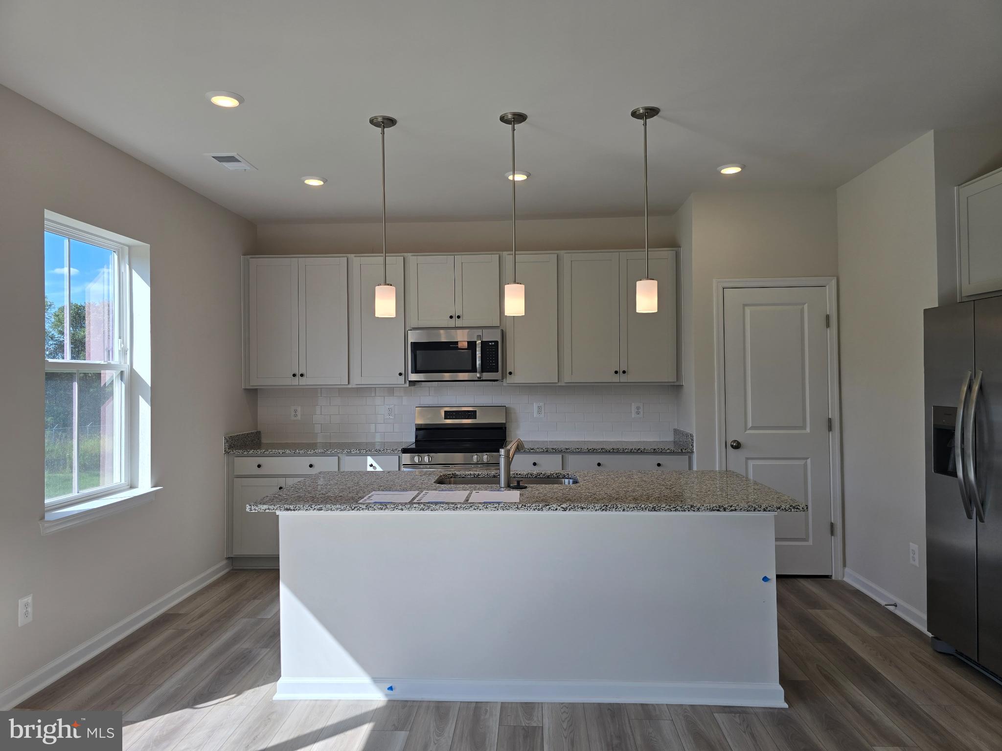 RED CLOVER MEADOWS - Residential Lease