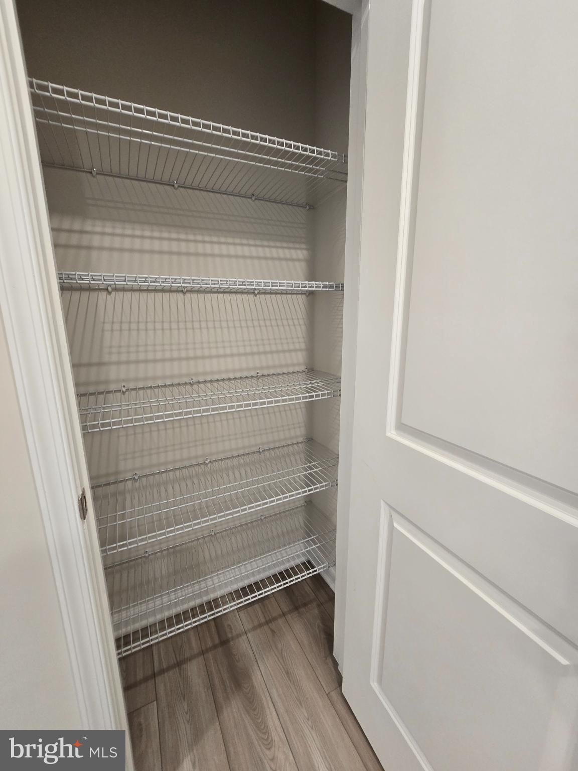 RED CLOVER MEADOWS - Residential Lease