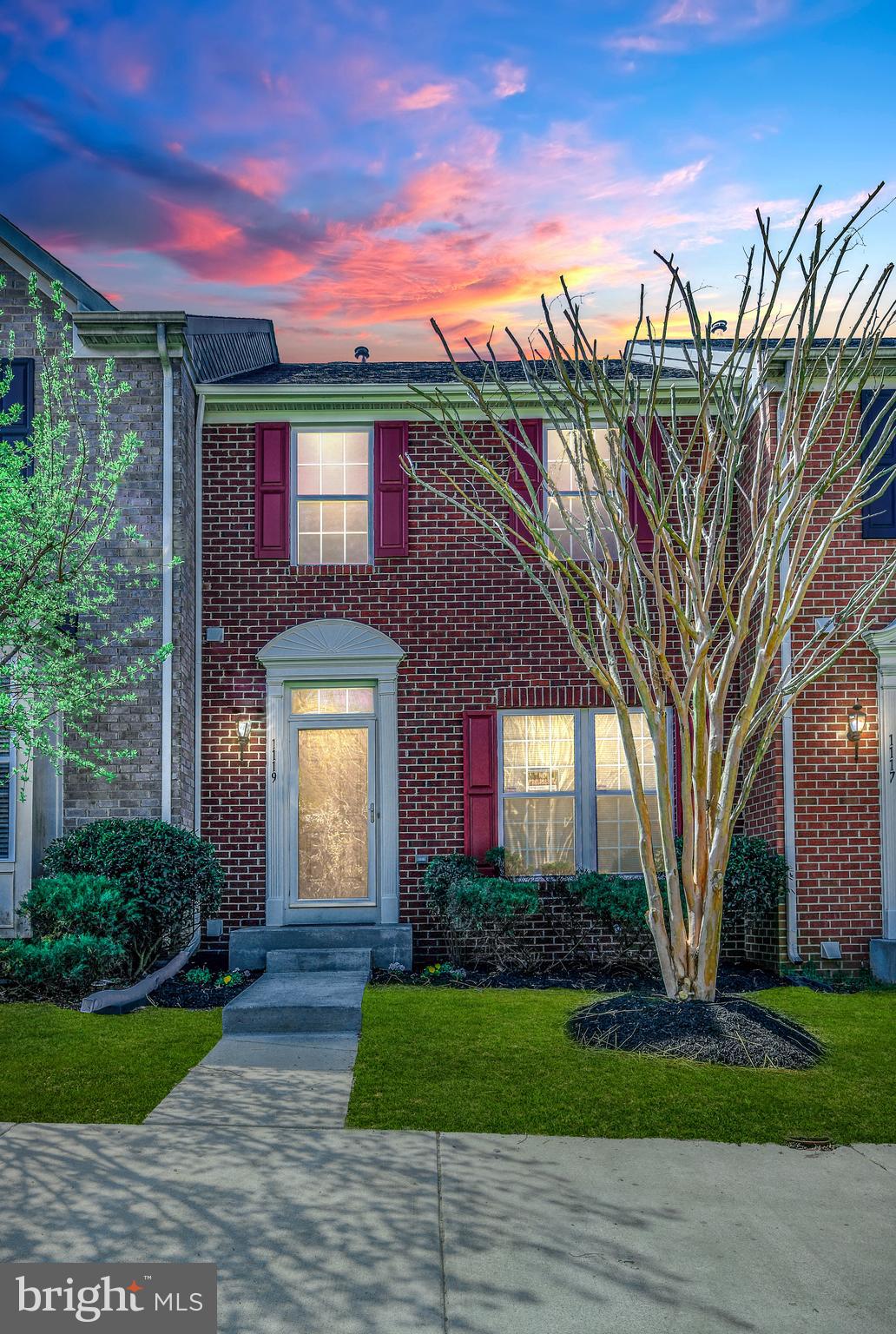 Beautiful 3 level, 3 bed, 3 full, 1 half bath, Brick front townhouse in excellent condition. This Townhouse features, main level living, dining and half bath. Main level wood floor, fresh paint, new carpet, Kitchen with Granite Tops and Brand new stainless steel appliances. Lower level with family room and bath. Rear yard fenced.