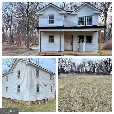 37611 HUGHESVILLE ROAD PURCELLVILLE VA 20132