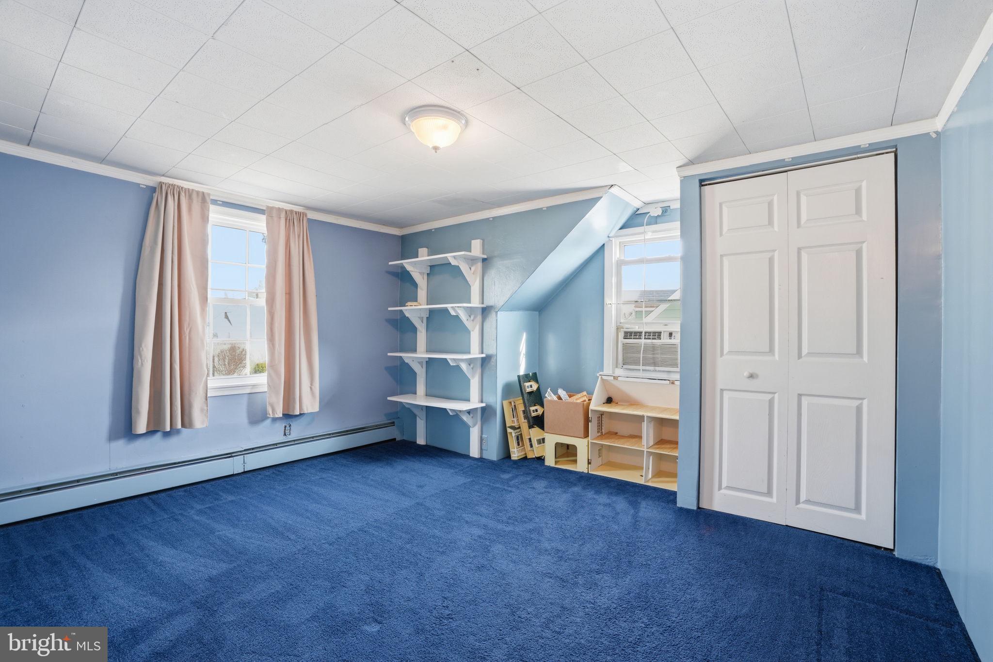 WASHINGTON HGTS - Residential