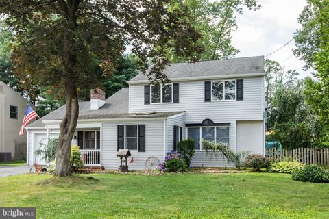 211 HARVEST ROAD CHERRY HILL NJ 08002