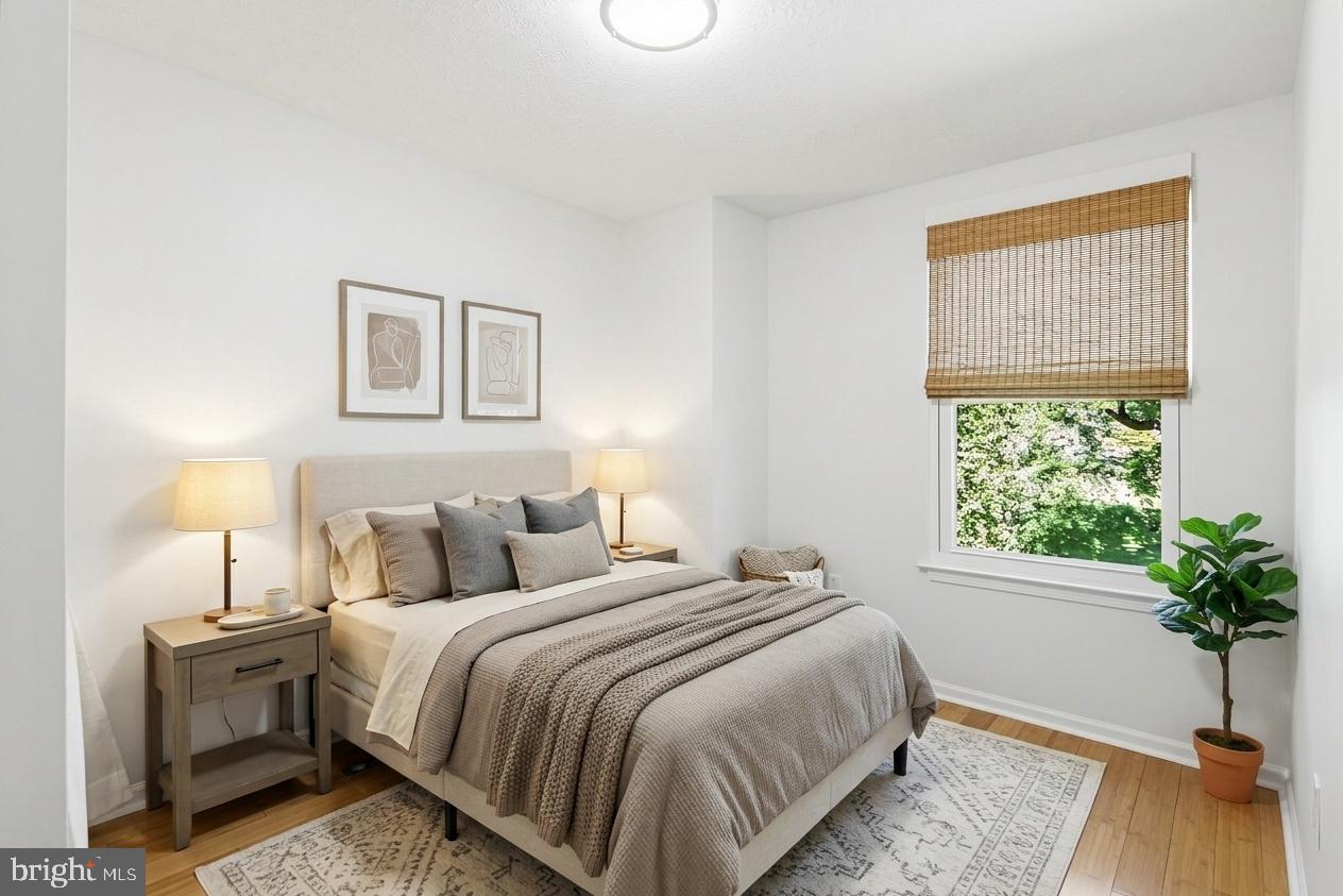 GLEN OAKS - Residential