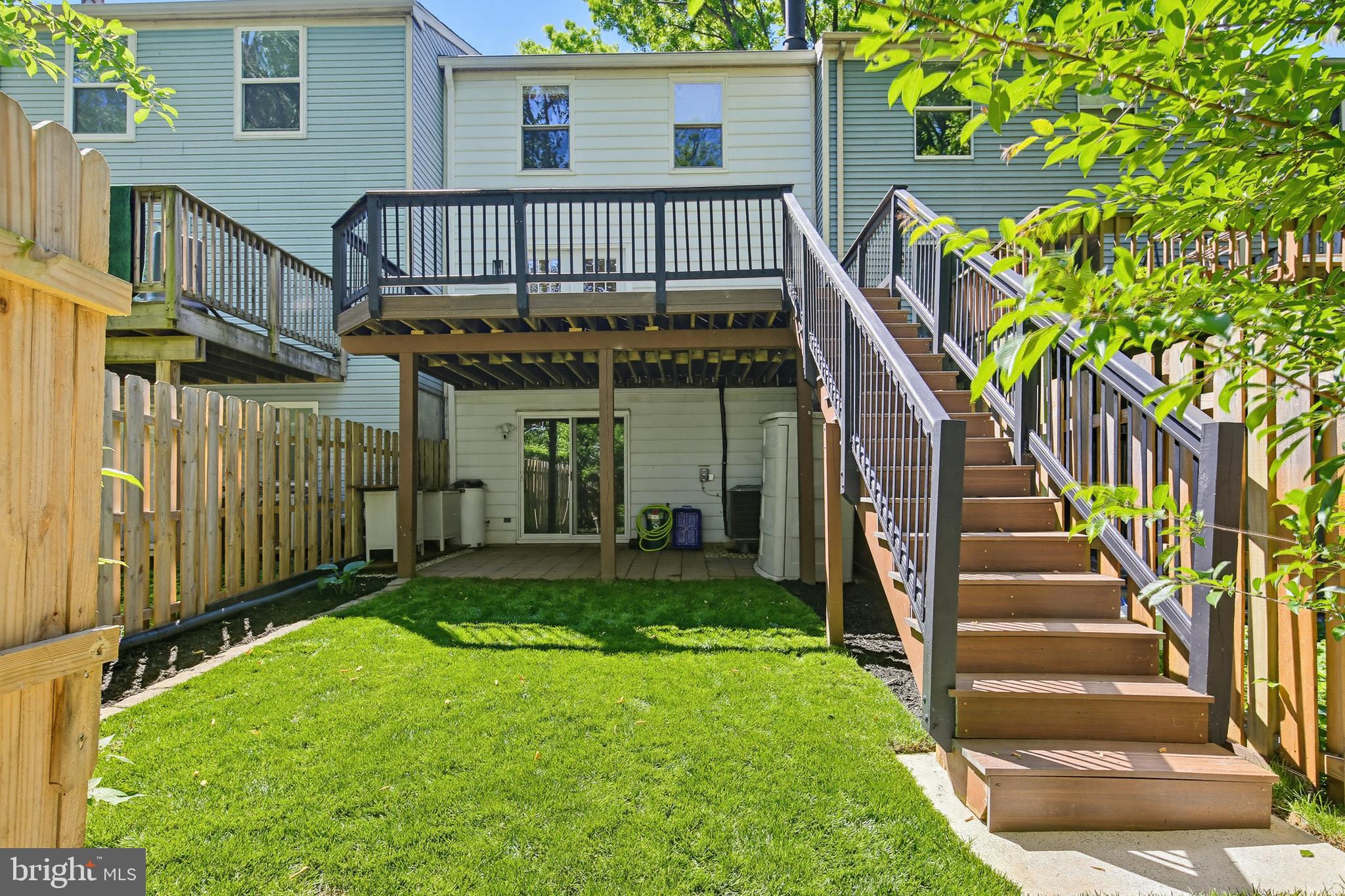 GLEN OAKS - Residential
