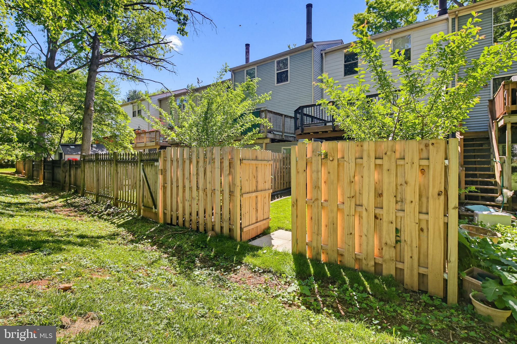 GLEN OAKS - Residential