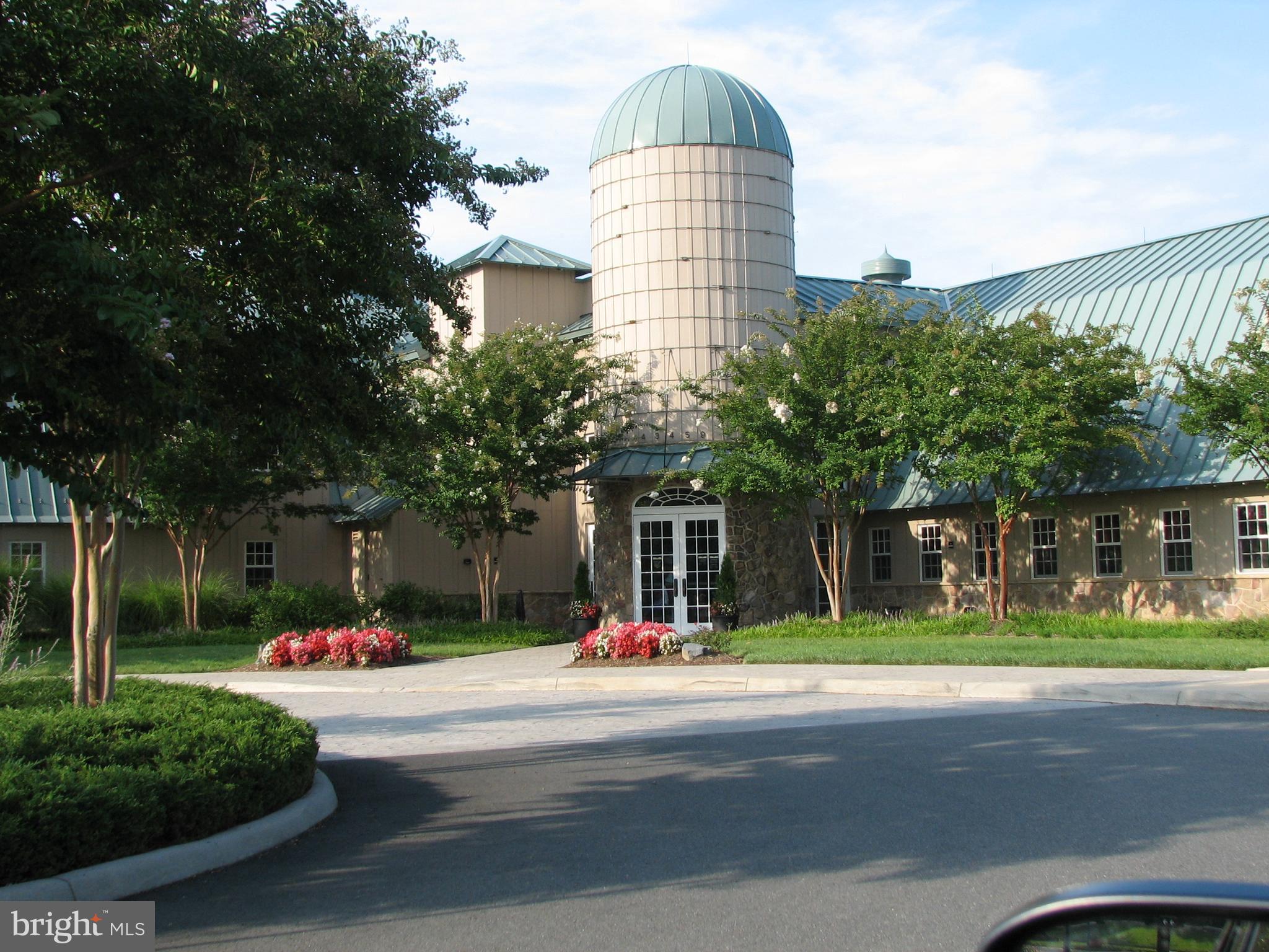 LANSDOWNE ON THE POTOMAC - Residential Lease