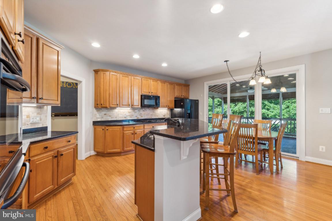 LANSDOWNE ON THE POTOMAC - Residential Lease