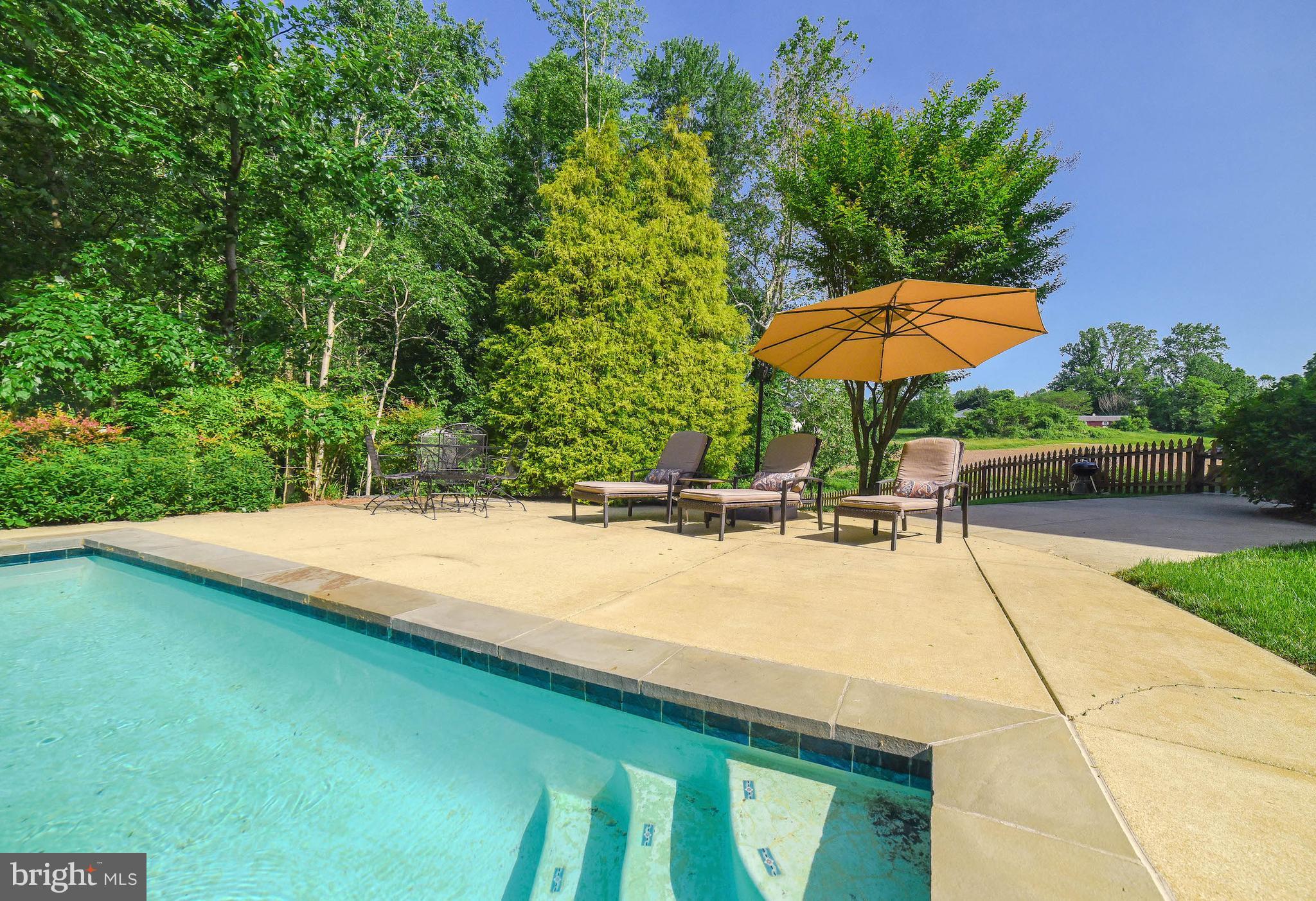 PEACH BLOSSOM FARM - Residential