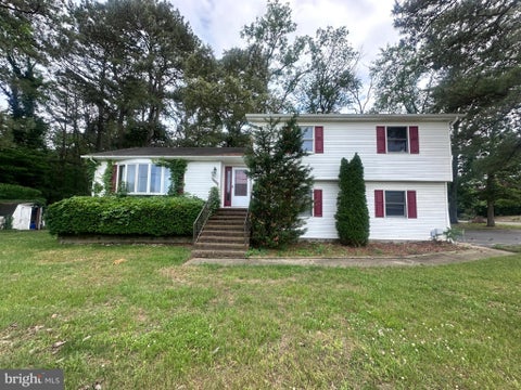 Homes For Sale - 2948 Andrews Lake Road<br/> FELTON, DE 19943