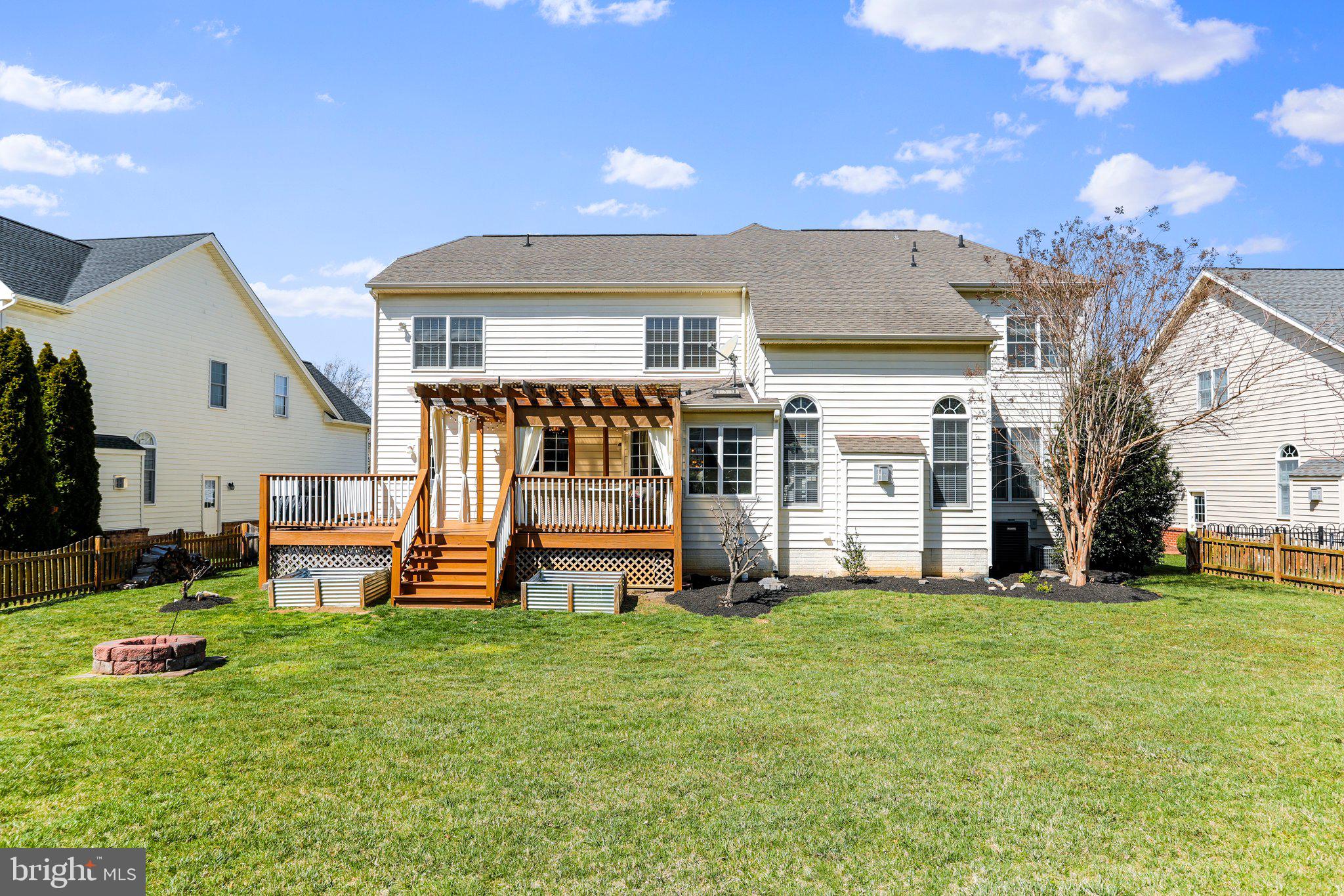 HARVEST RIDGE - Residential