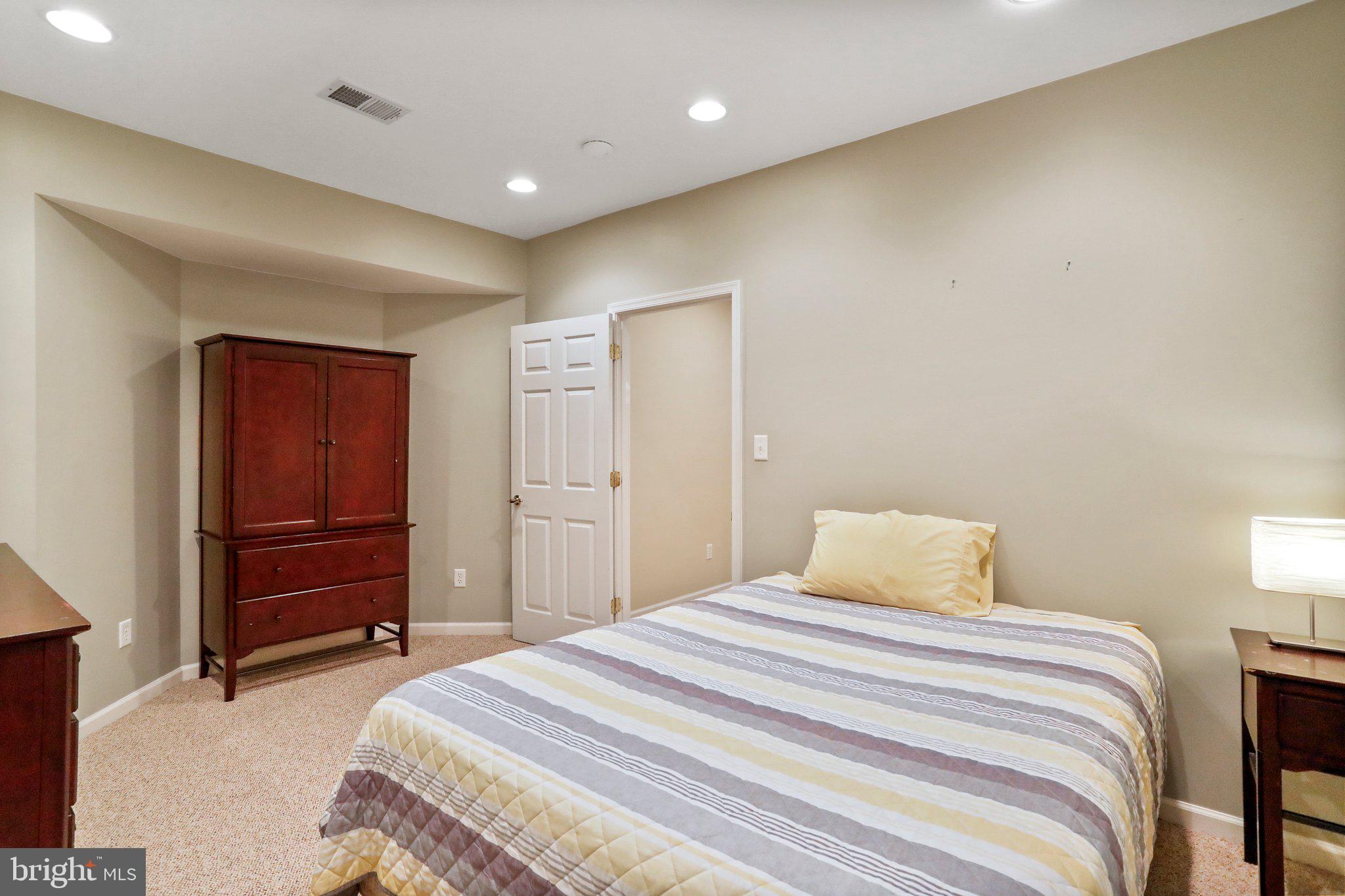 HARVEST RIDGE - Residential