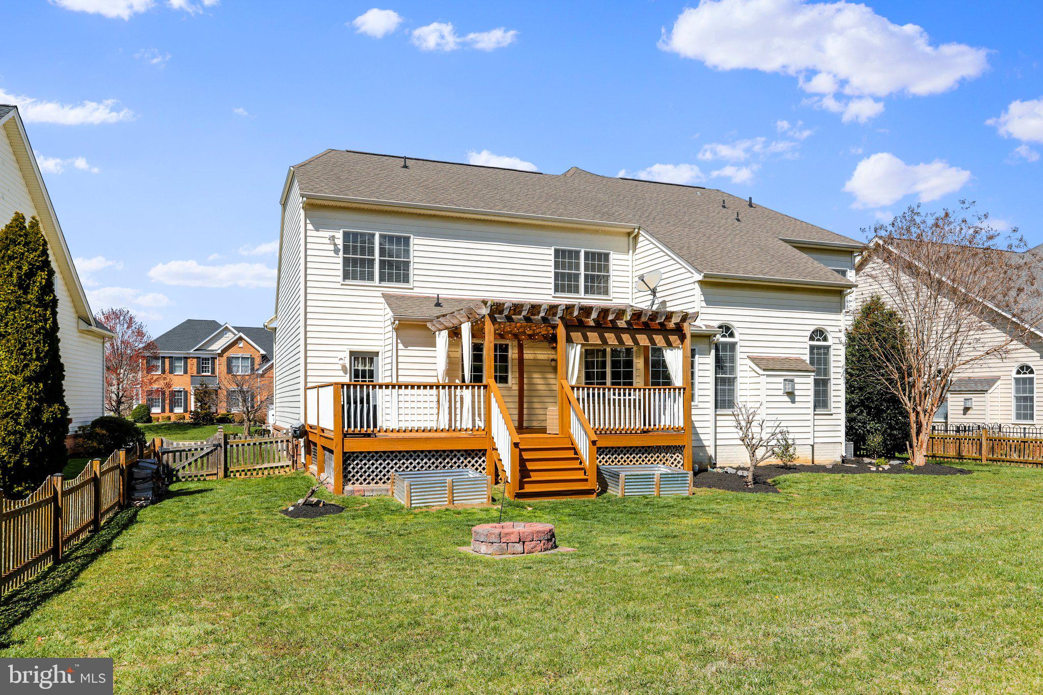 HARVEST RIDGE - Residential