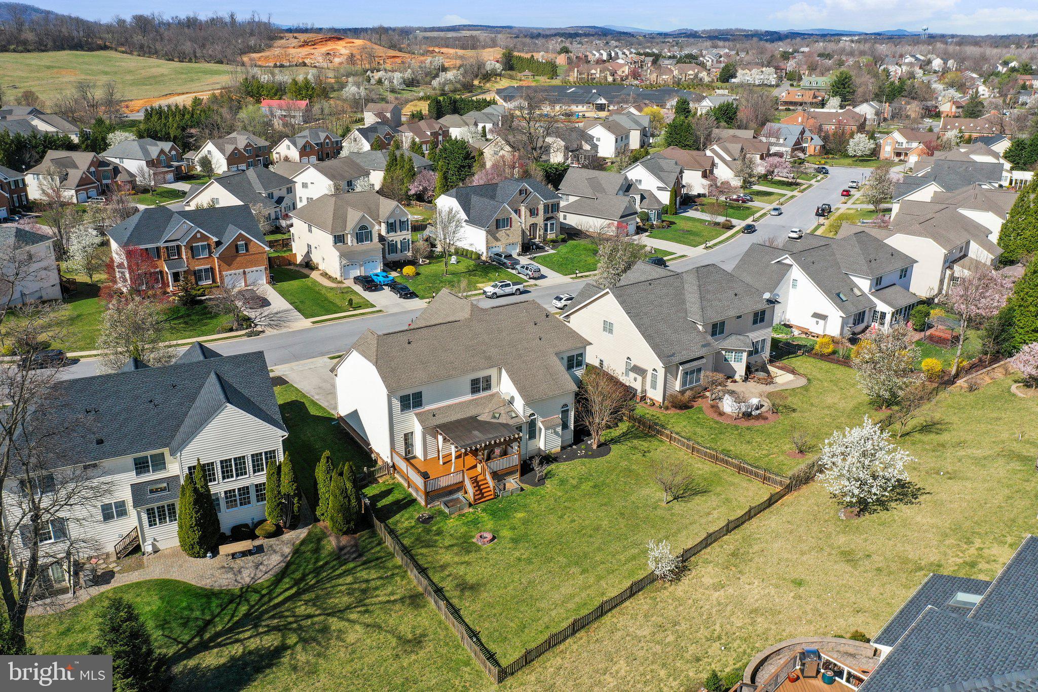 HARVEST RIDGE - Residential