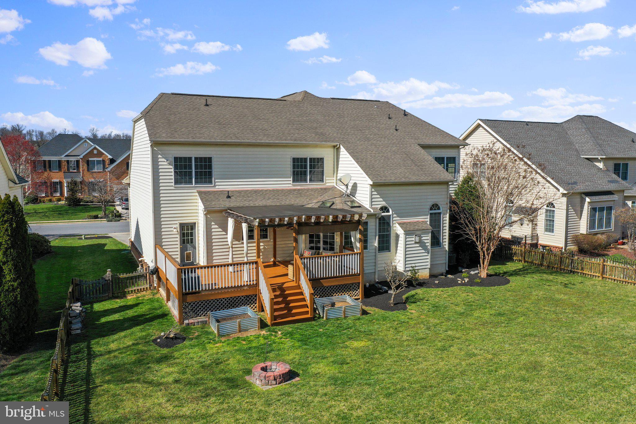 HARVEST RIDGE - Residential