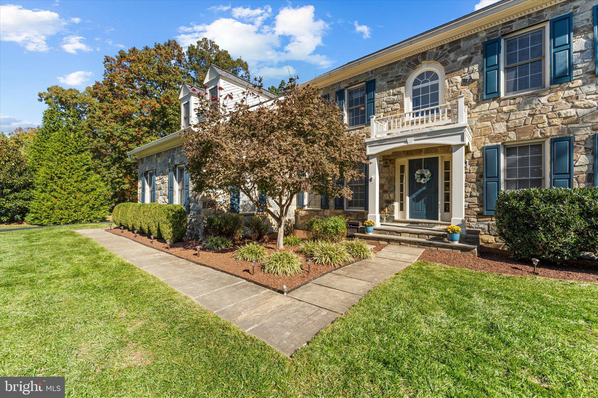 6401 NOBLE ROCK COURT