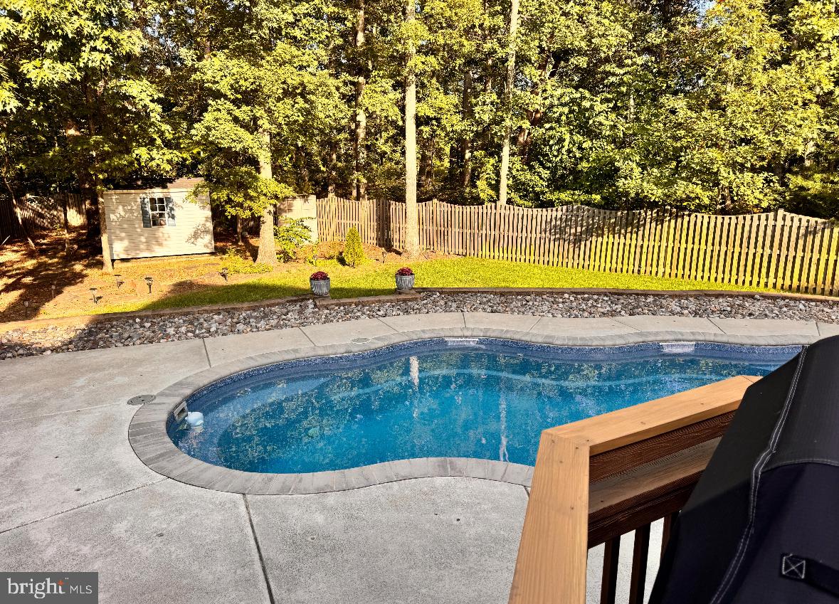 6401 NOBLE ROCK COURT