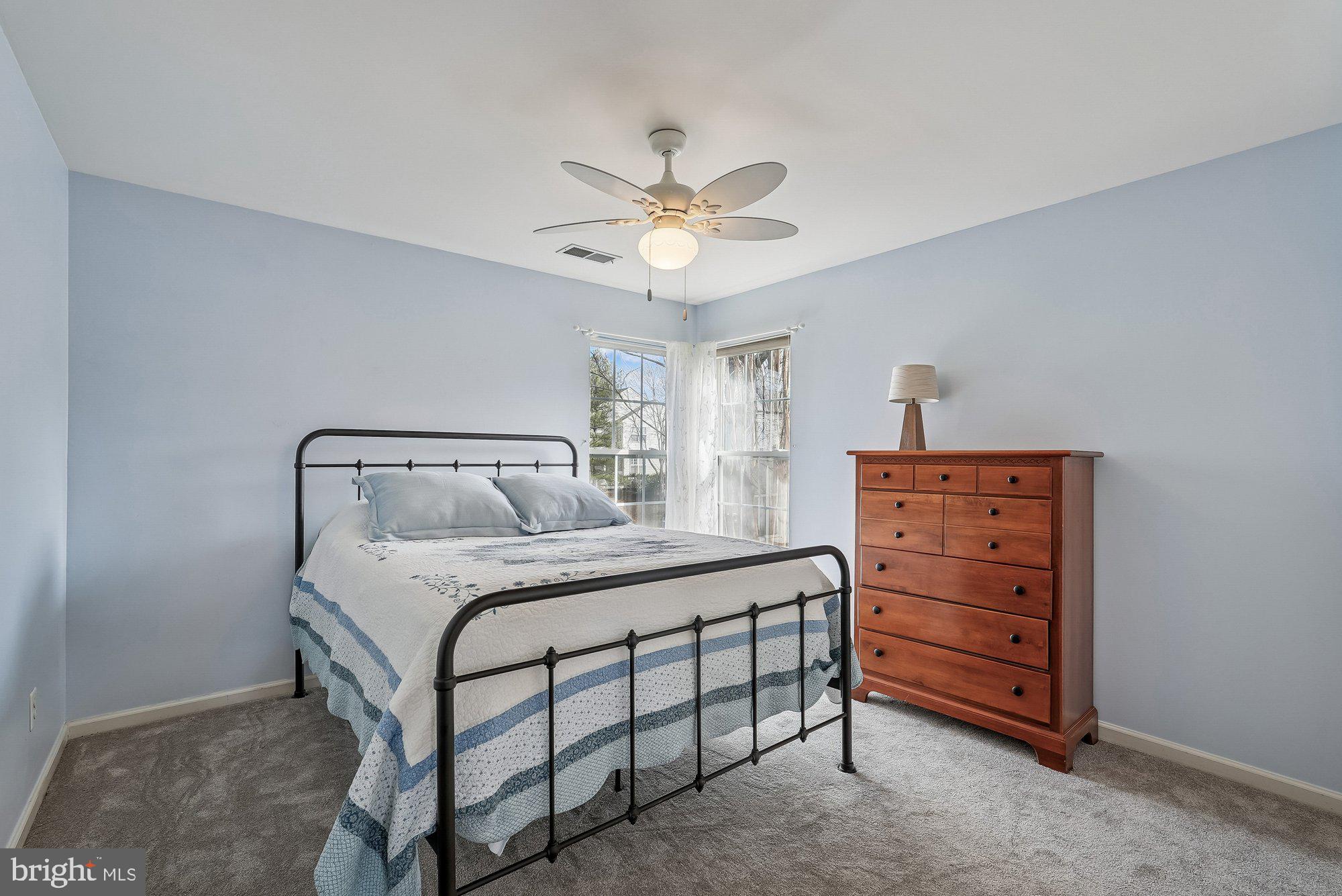 VIRGINIA OAKS - Residential