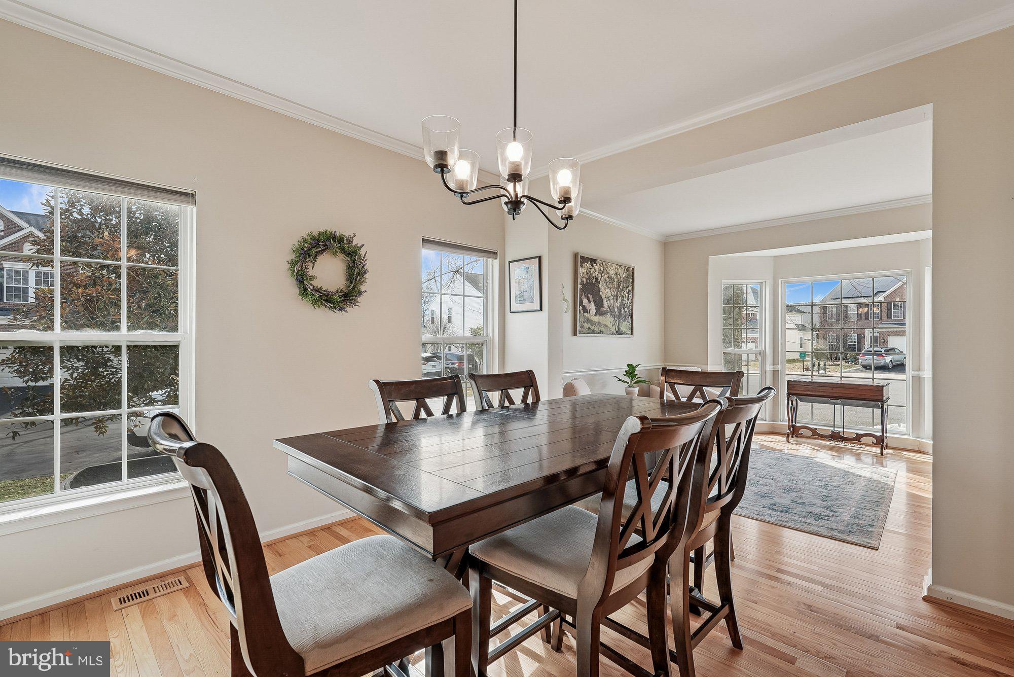 VIRGINIA OAKS - Residential