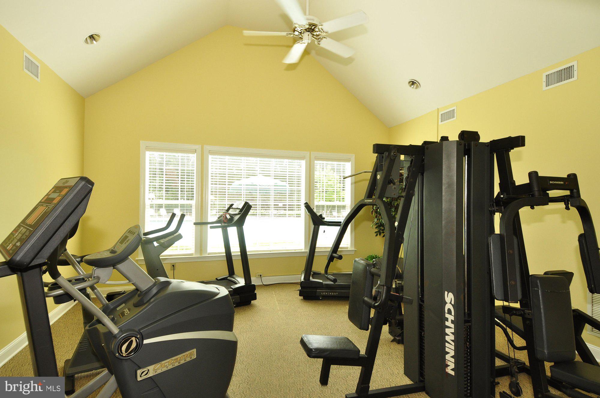 VIRGINIA OAKS - Residential