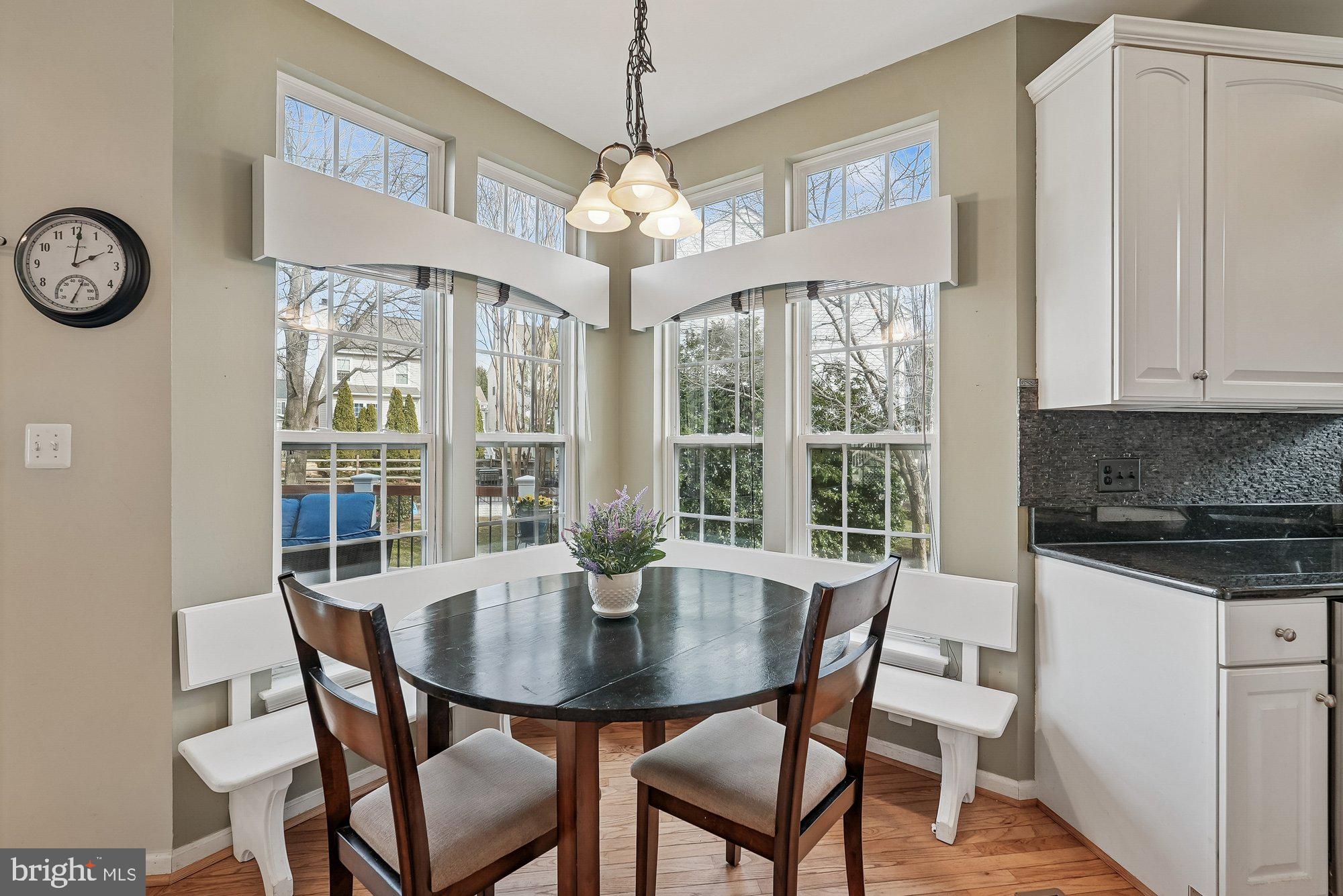 VIRGINIA OAKS - Residential