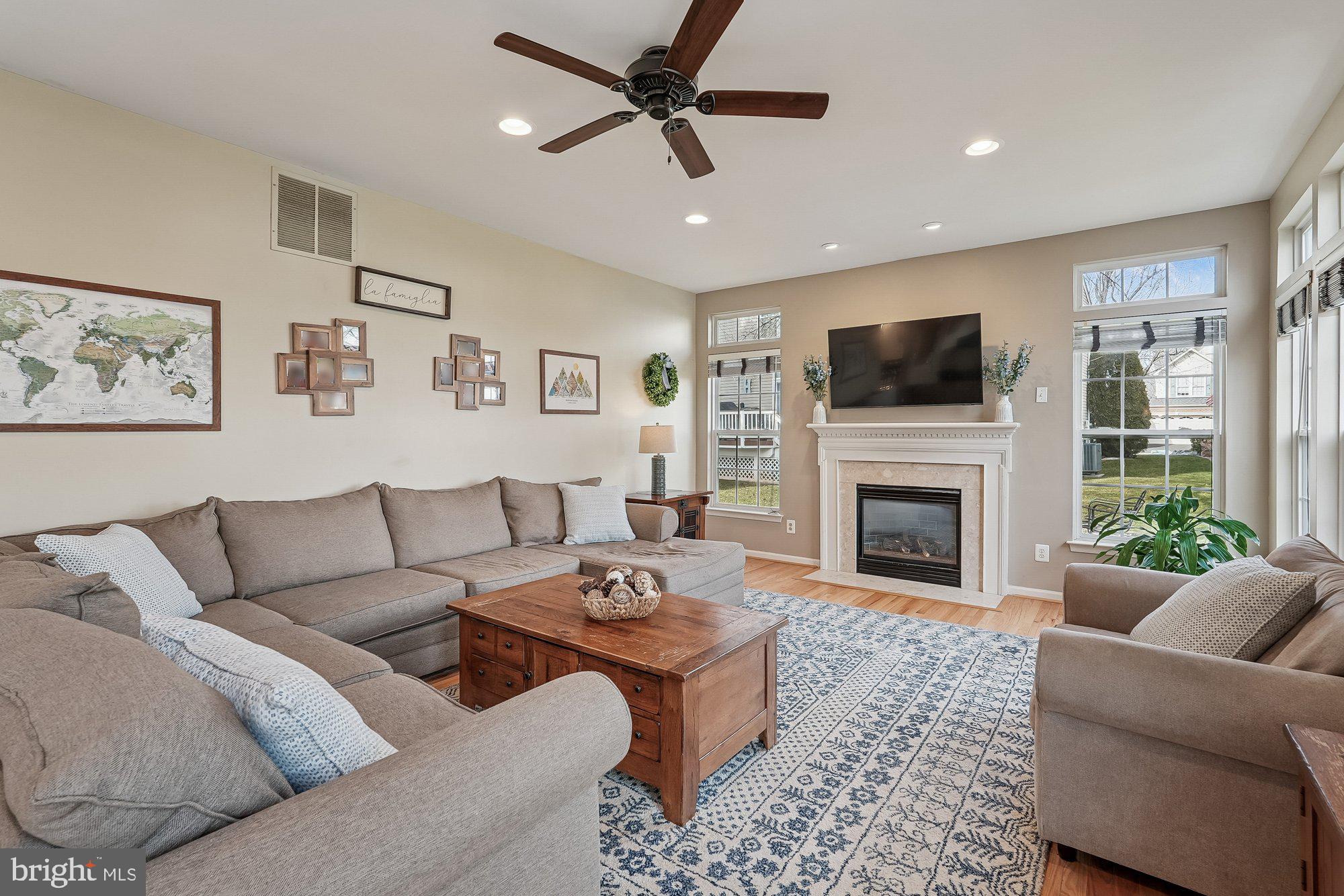 VIRGINIA OAKS - Residential