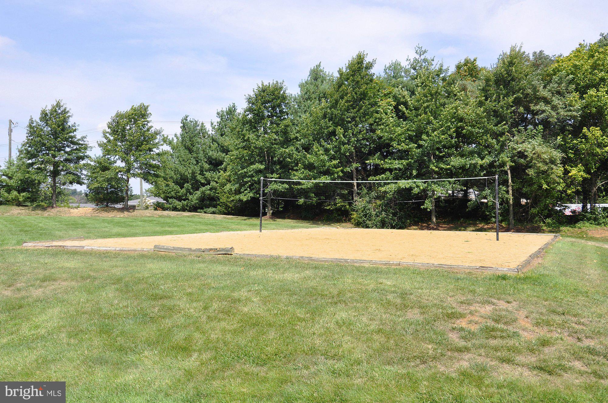 VIRGINIA OAKS - Residential