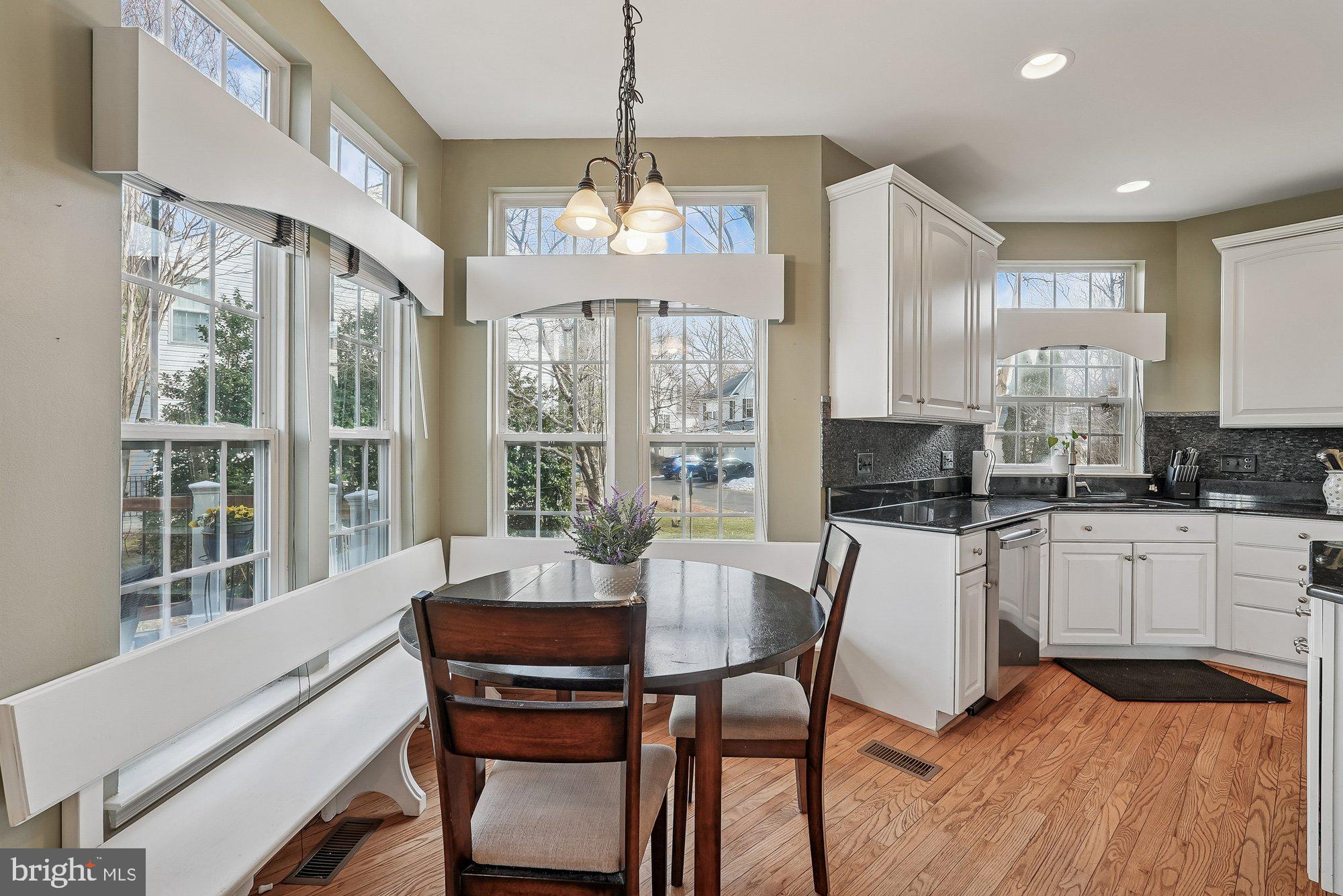 VIRGINIA OAKS - Residential