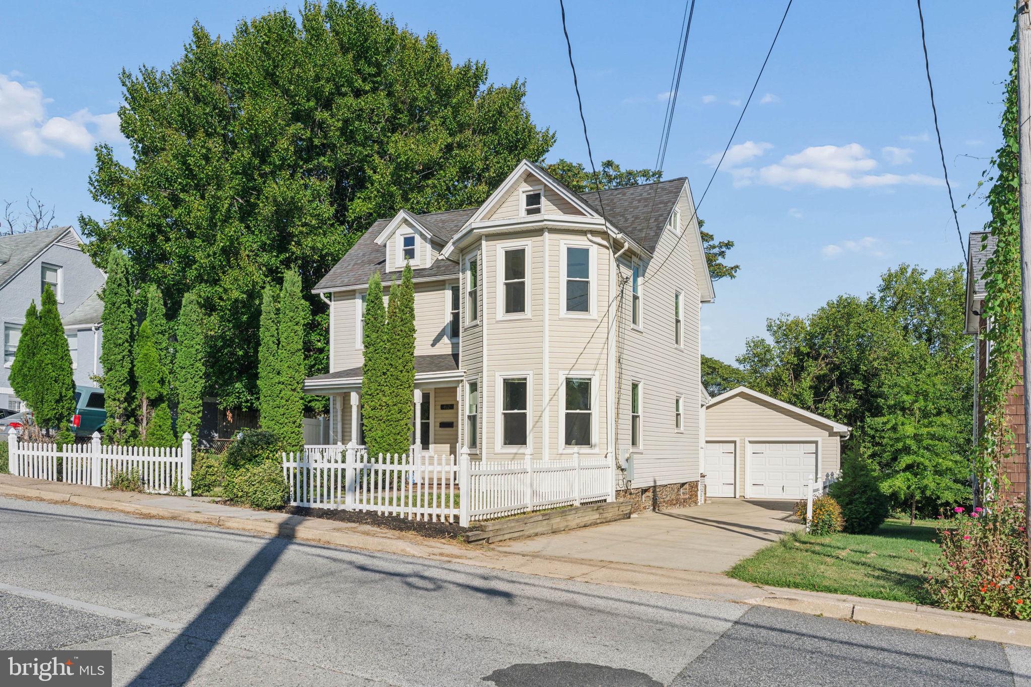 412 FAIRMOUNT AVENUE