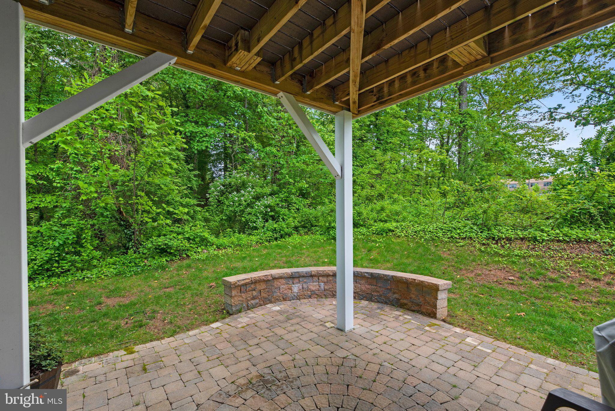 ARNOLD RIDGE - Residential