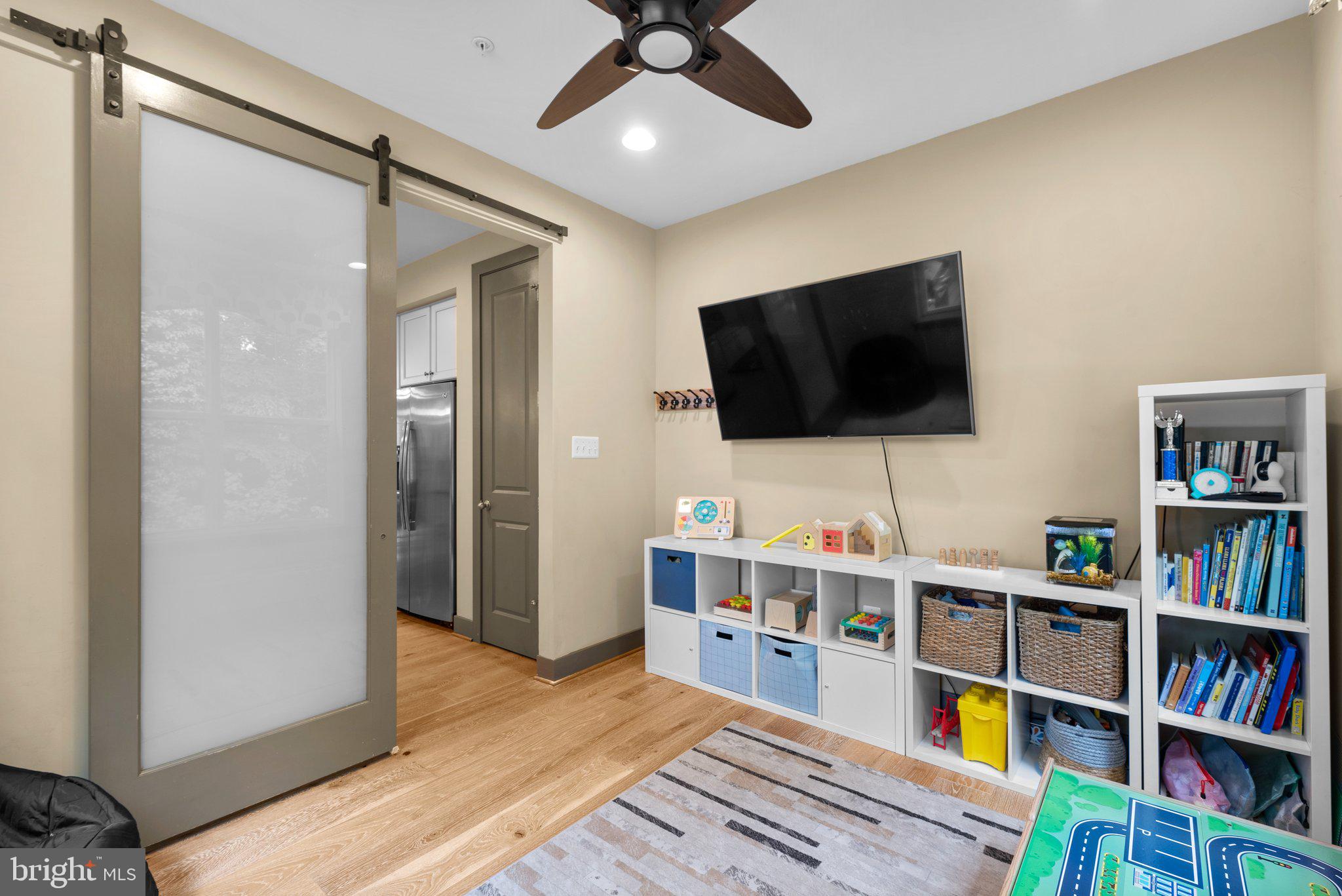 ARNOLD RIDGE - Residential