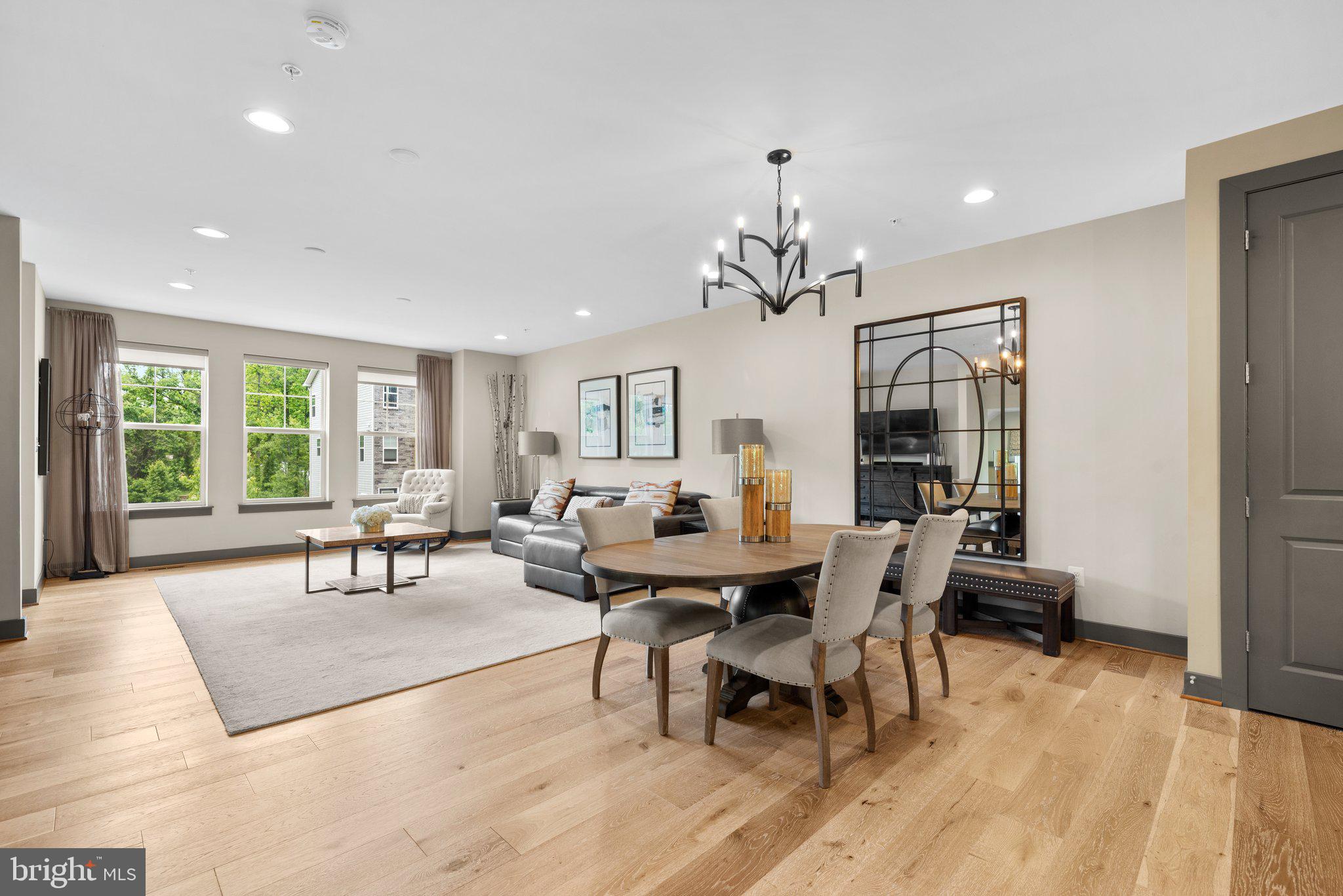 ARNOLD RIDGE - Residential